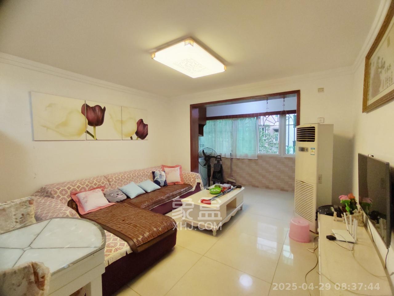 广厦新苑  3室2厅1卫   2400.00元/月室内图1