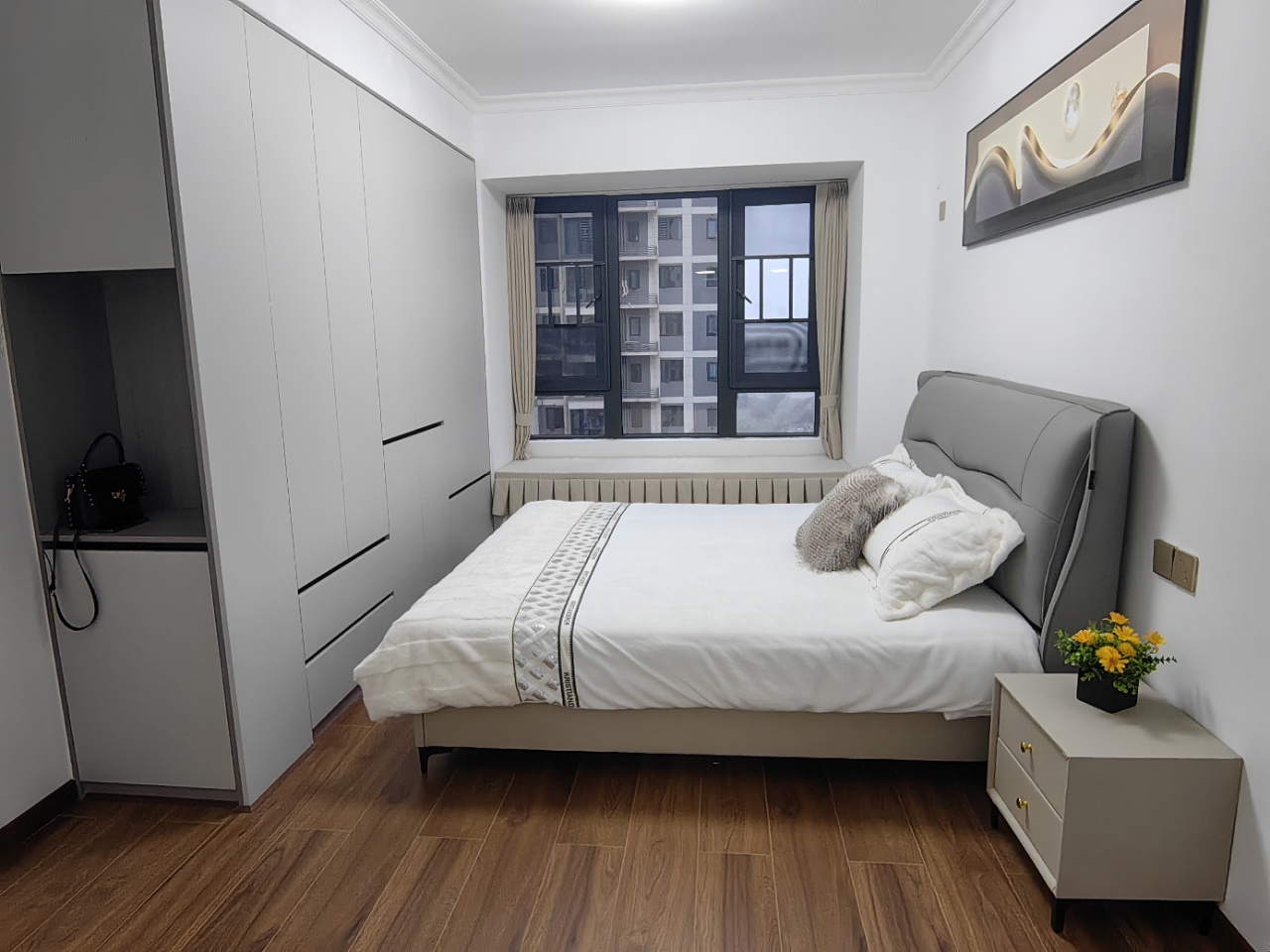 保利时光印象 4室2厅2卫 2380.0元/月 保利时光印象 4室2厅2卫 2380.0元/月室内图