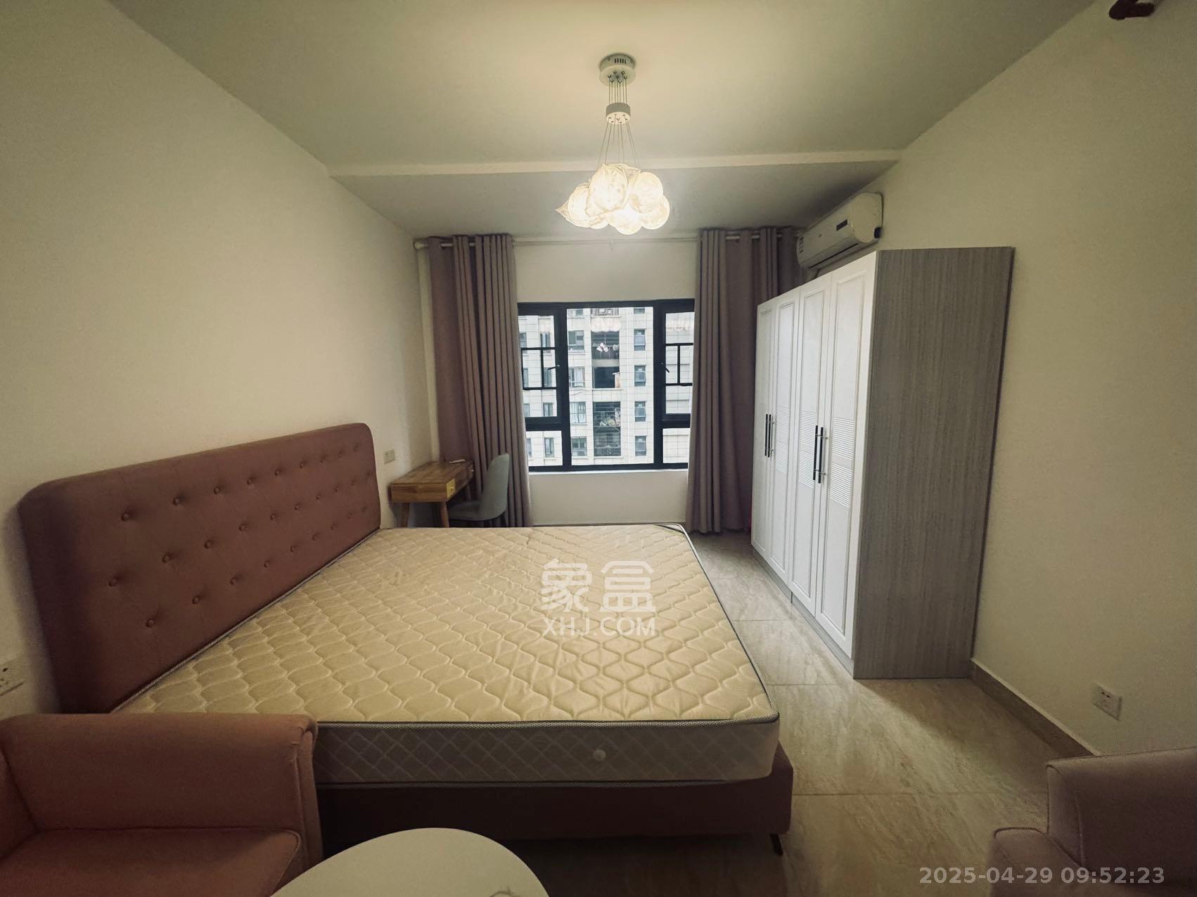 地质家园一、二期(地泰人民公馆) 1室1厅1卫 2300.0元/月 地质家园一、二期(地泰人民公馆) 1室1厅1卫 2300.0元/月室内图