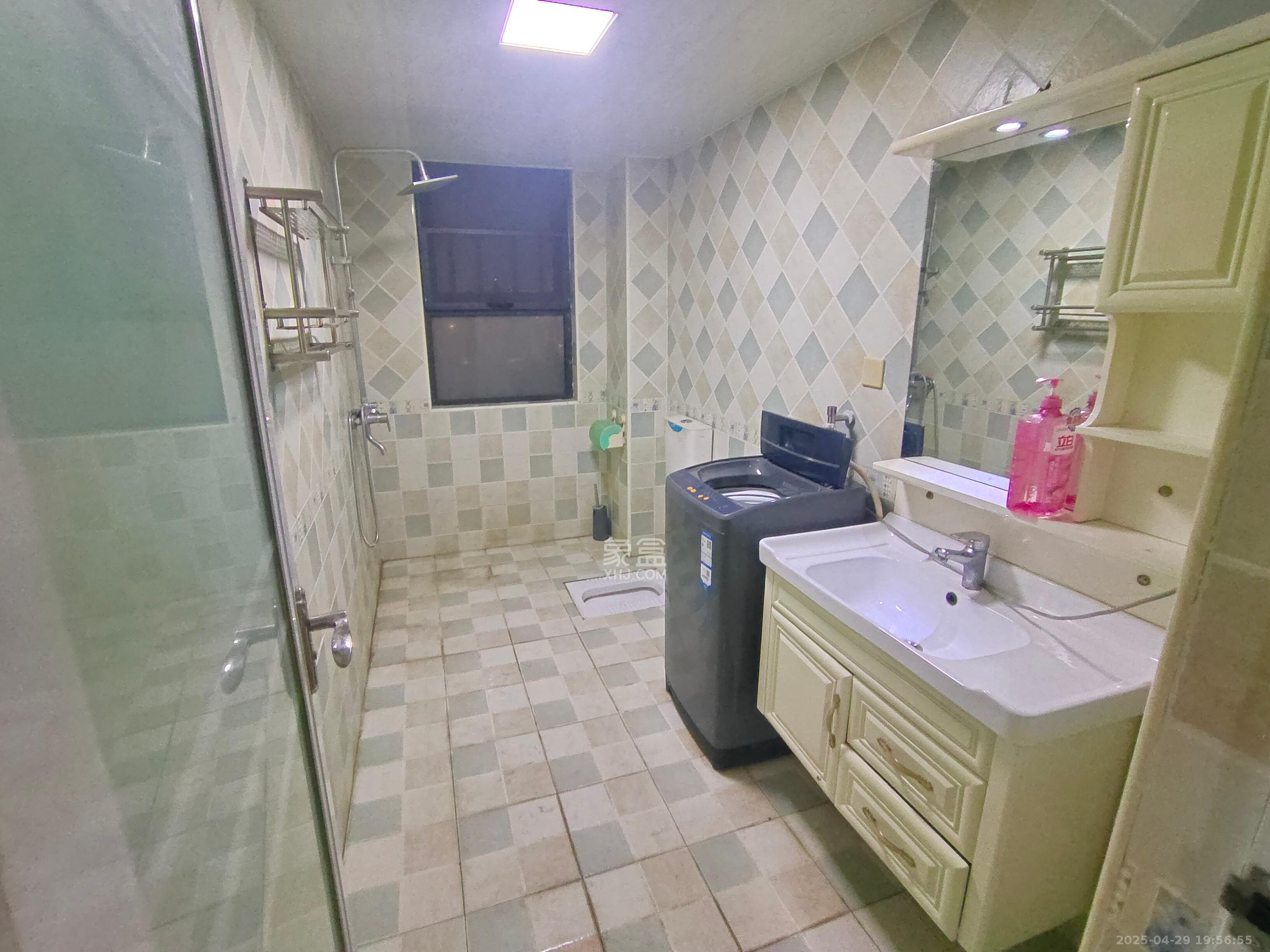 湘江雅颂居  4室2厅2卫    2500.0元/月 湘江雅颂居  4室2厅2卫    2500.0元/月室内图