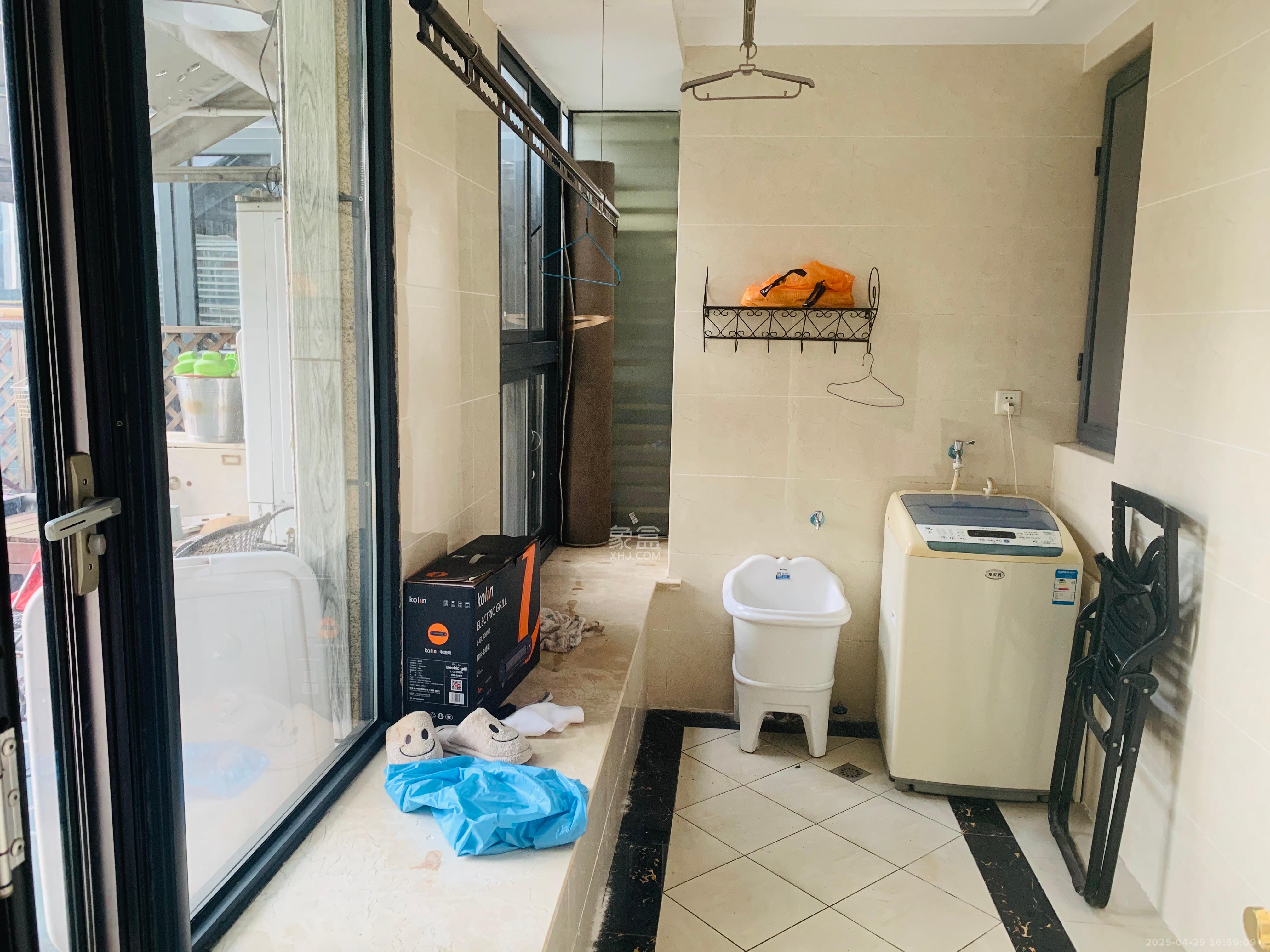 万达公馆 2室2厅1卫 7800.0元/月 万达公馆 2室2厅1卫 7800.0元/月室内图