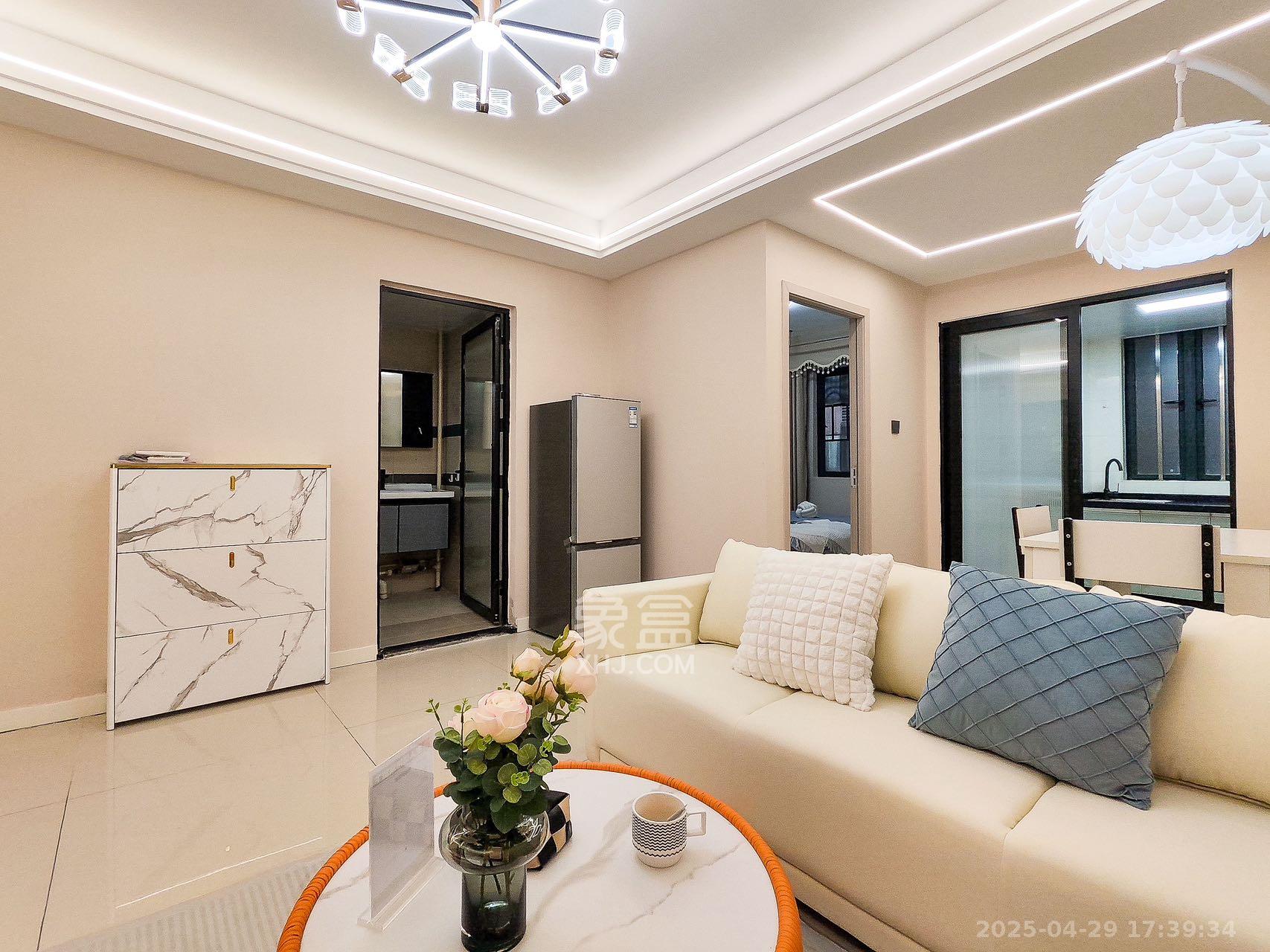 印象天心 1室1厅1卫 1600.0元/月 印象天心 1室1厅1卫 1600.0元/月室内图