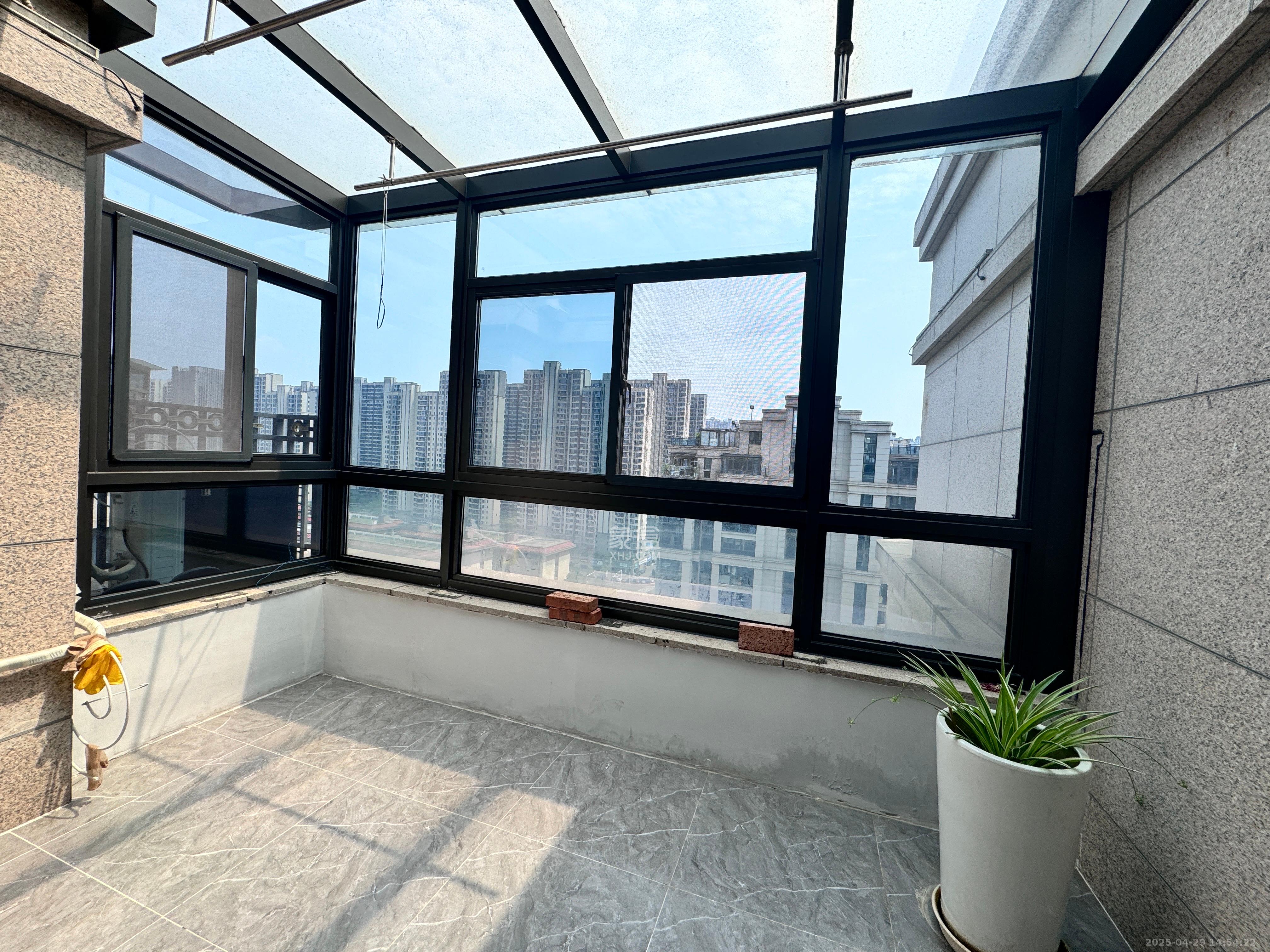 明昇壹城(明昇时代广场)一期 3室2厅2卫 2900.0元/月 明昇壹城(明昇时代广场)一期 3室2厅2卫 2900.0元/月室内图