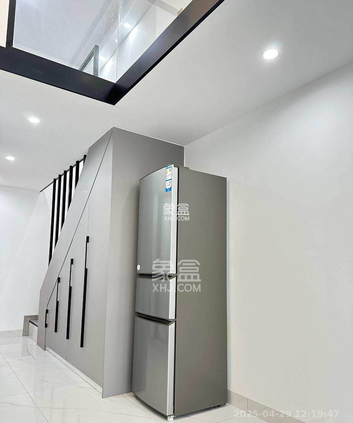 金茂建发泊悦 2室1厅1卫 1900.0元/月 金茂建发泊悦 2室1厅1卫 1900.0元/月室内图