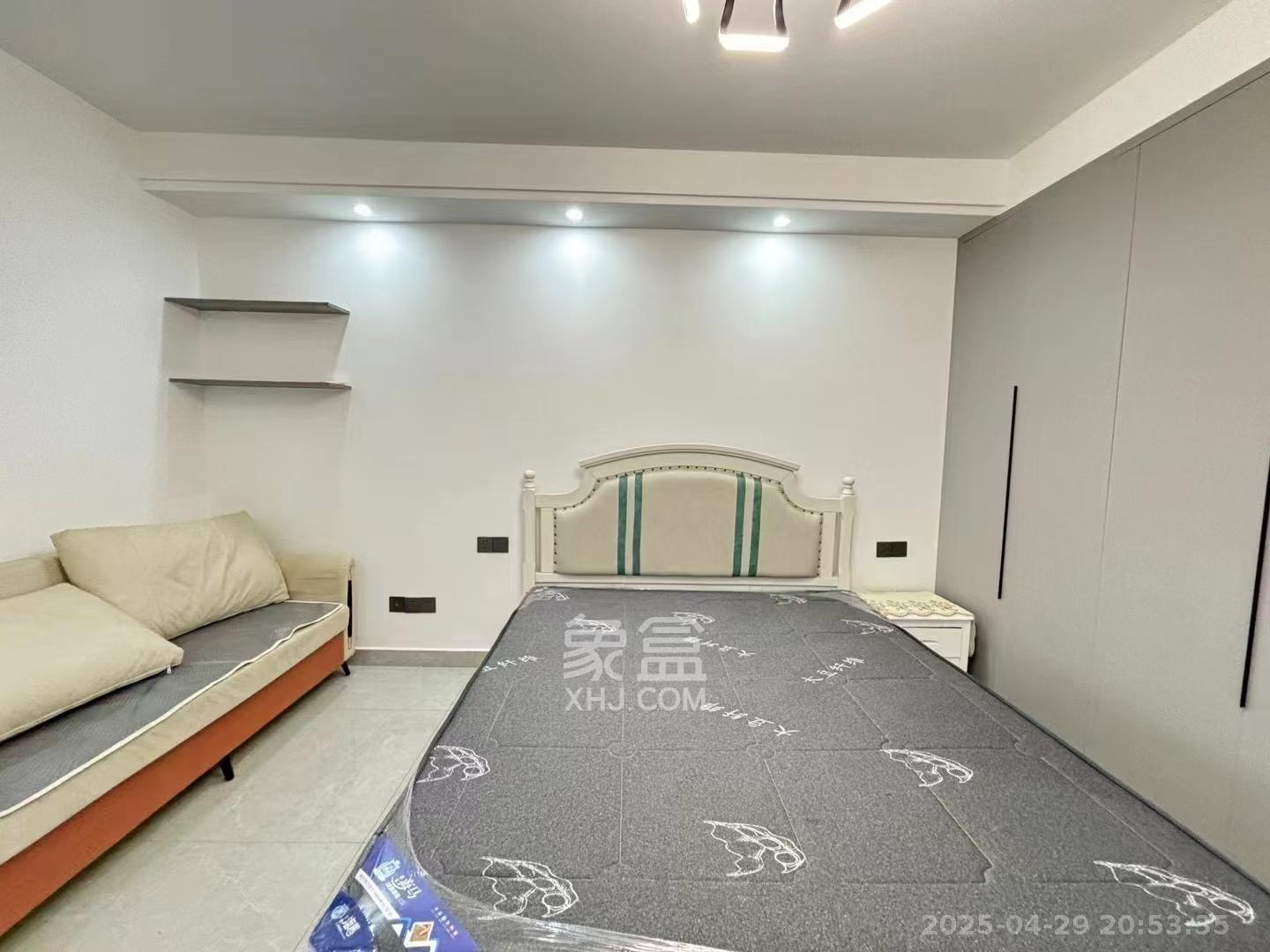 潇湘名城(新里程潇湘名城)  1室0厅1卫   2000.00元/月