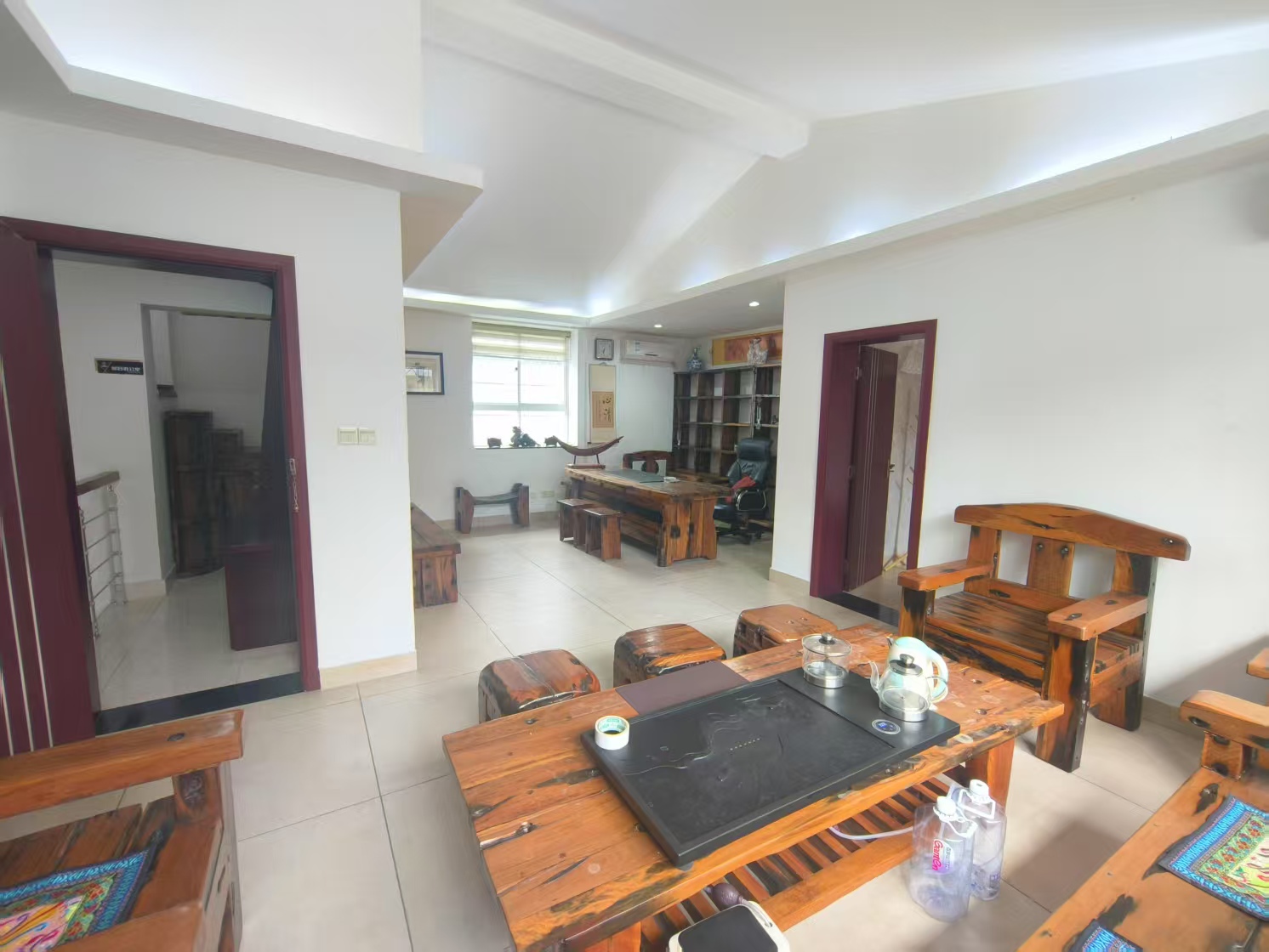 龙园别墅 1室2厅1卫 10500.0元/月 龙园别墅 1室2厅1卫 10500.0元/月户型图