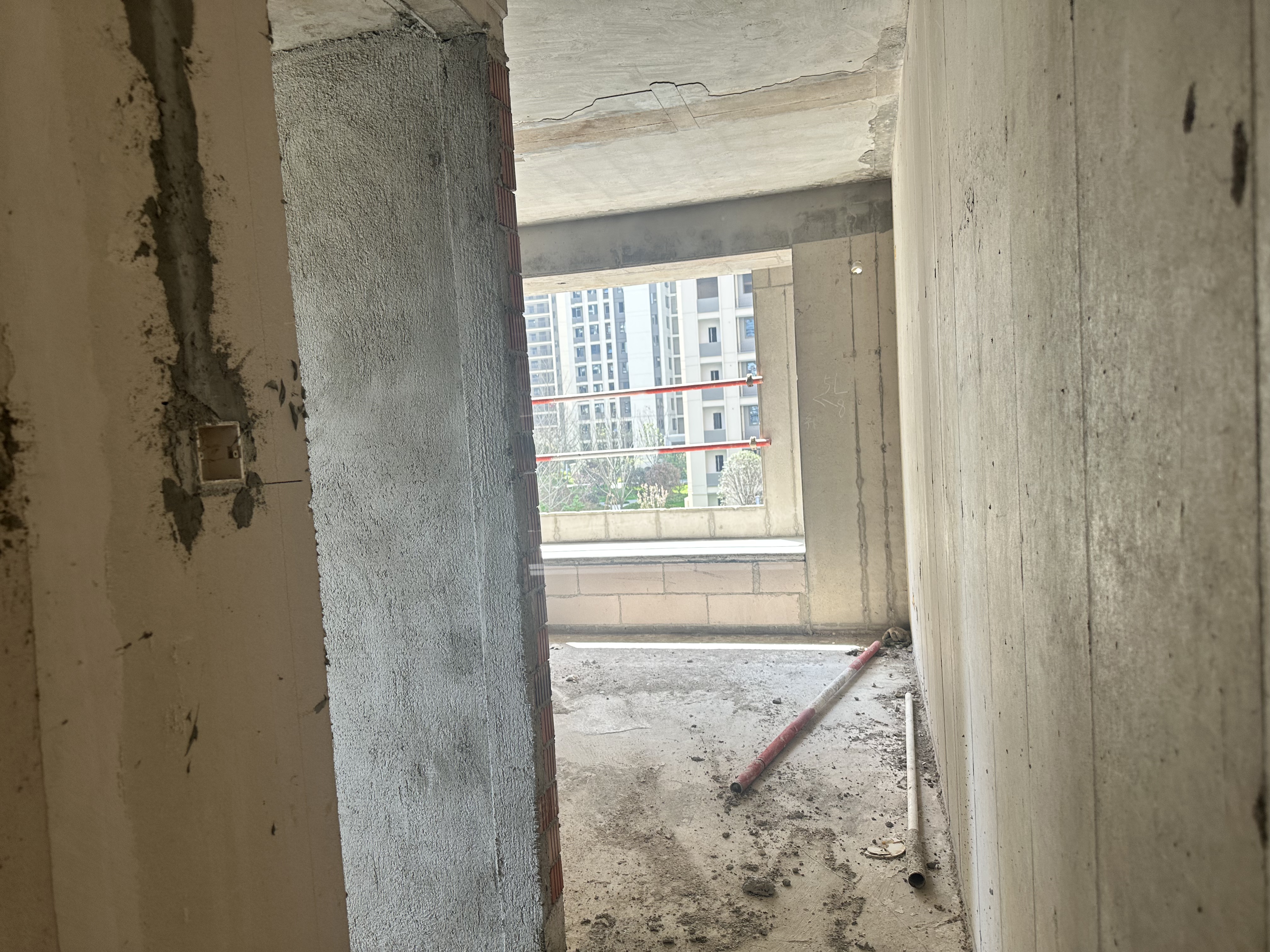 吾悦广场  4室2厅2卫    84.0万户型图