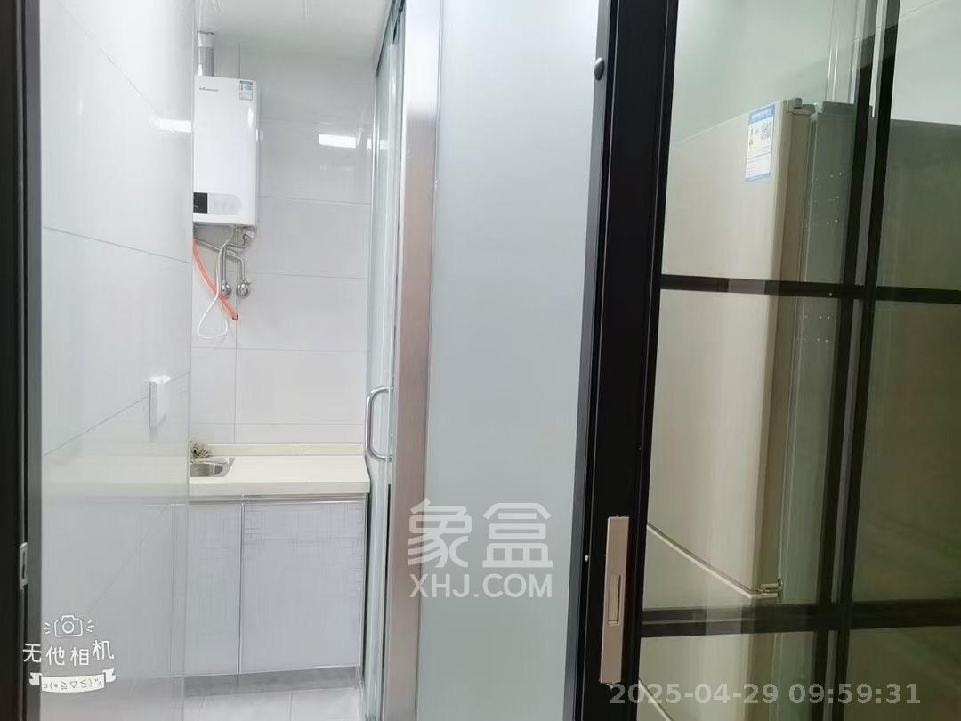 欣积福湾七期  1室1厅1卫    850.0元/月室内图