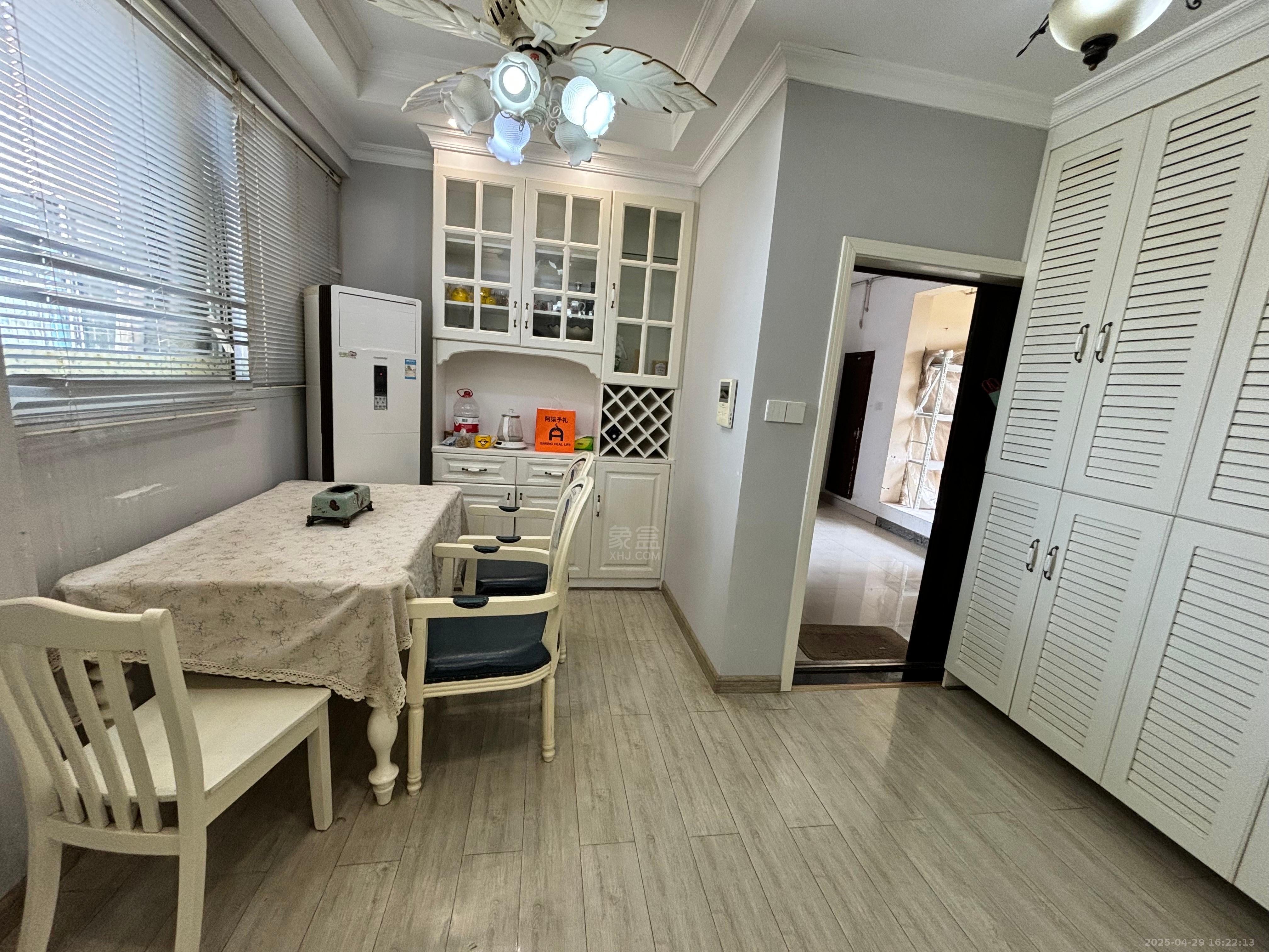 翠谷城 2室1厅1卫 2000.0元/月 翠谷城 2室1厅1卫 2000.0元/月室内图