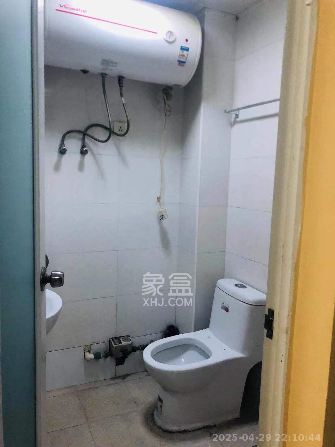 星城映象 1室1厅1卫 1500.0元/月 星城映象 1室1厅1卫 1500.0元/月室内图