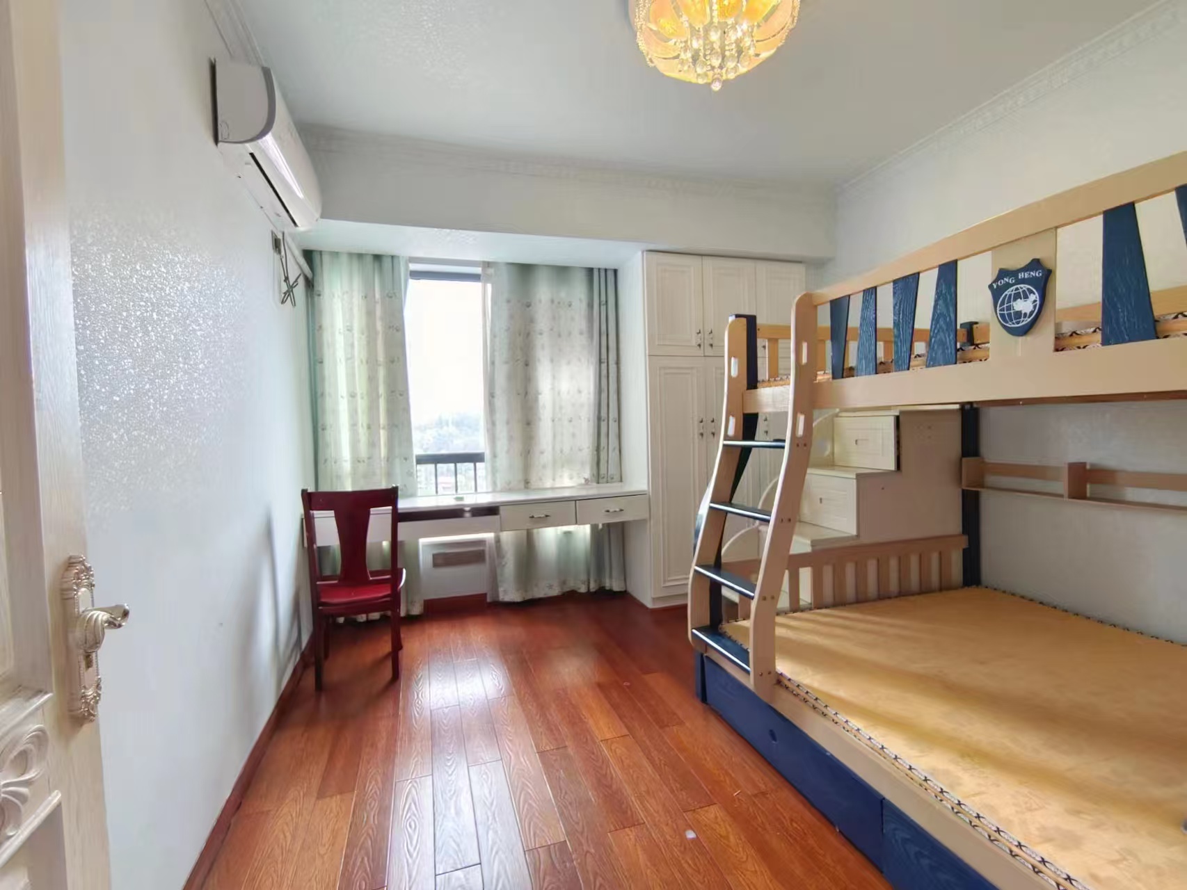 金益紫檀 3室2厅11卫 2200.0元/月 金益紫檀 3室2厅11卫 2200.0元/月室内图