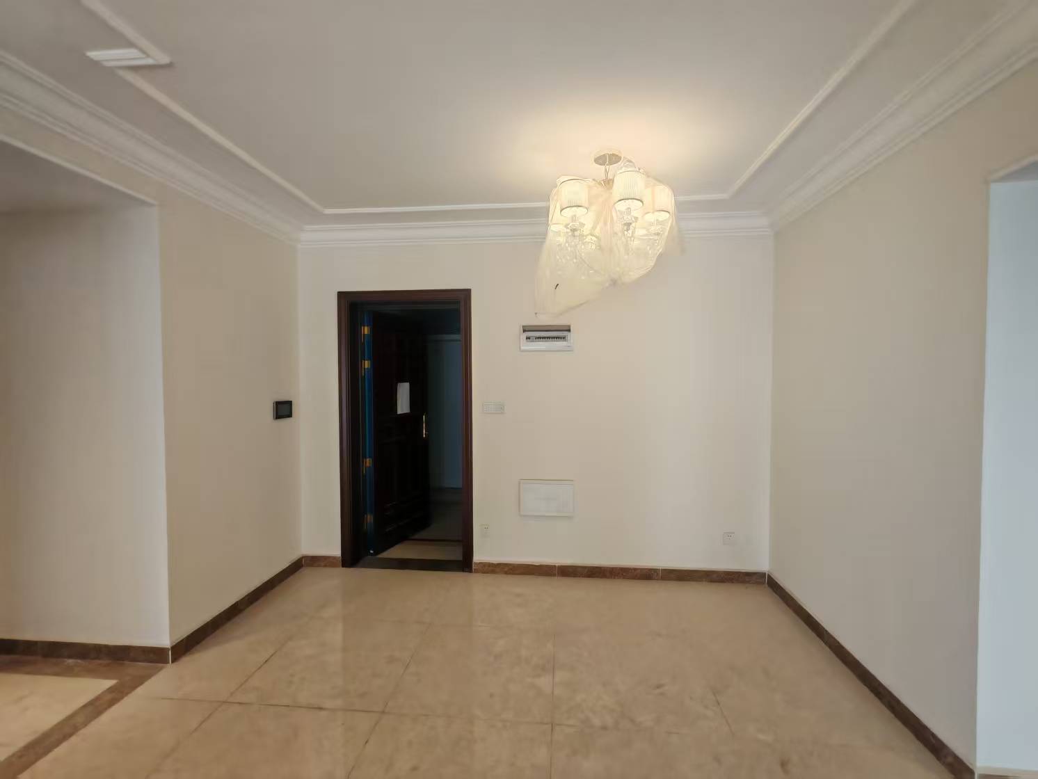 恒大华府 3室2厅2卫 69.8万 恒大华府 3室2厅2卫 69.8万室内图