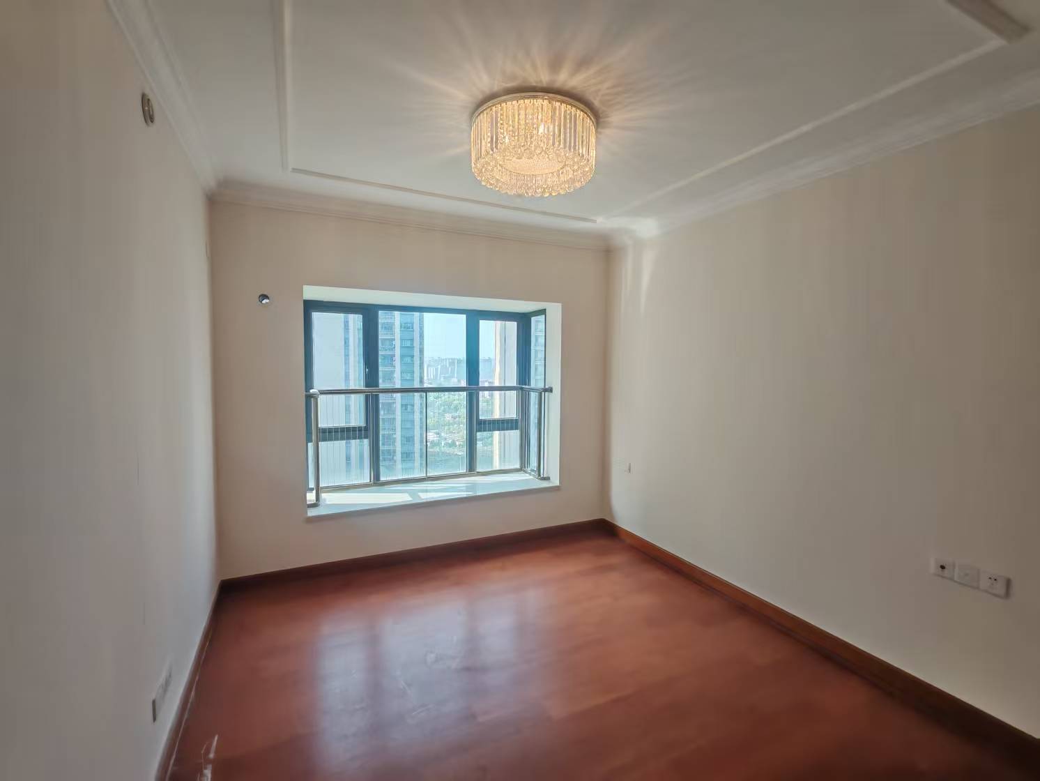 恒大华府 3室2厅2卫 69.8万 恒大华府 3室2厅2卫 69.8万室内图