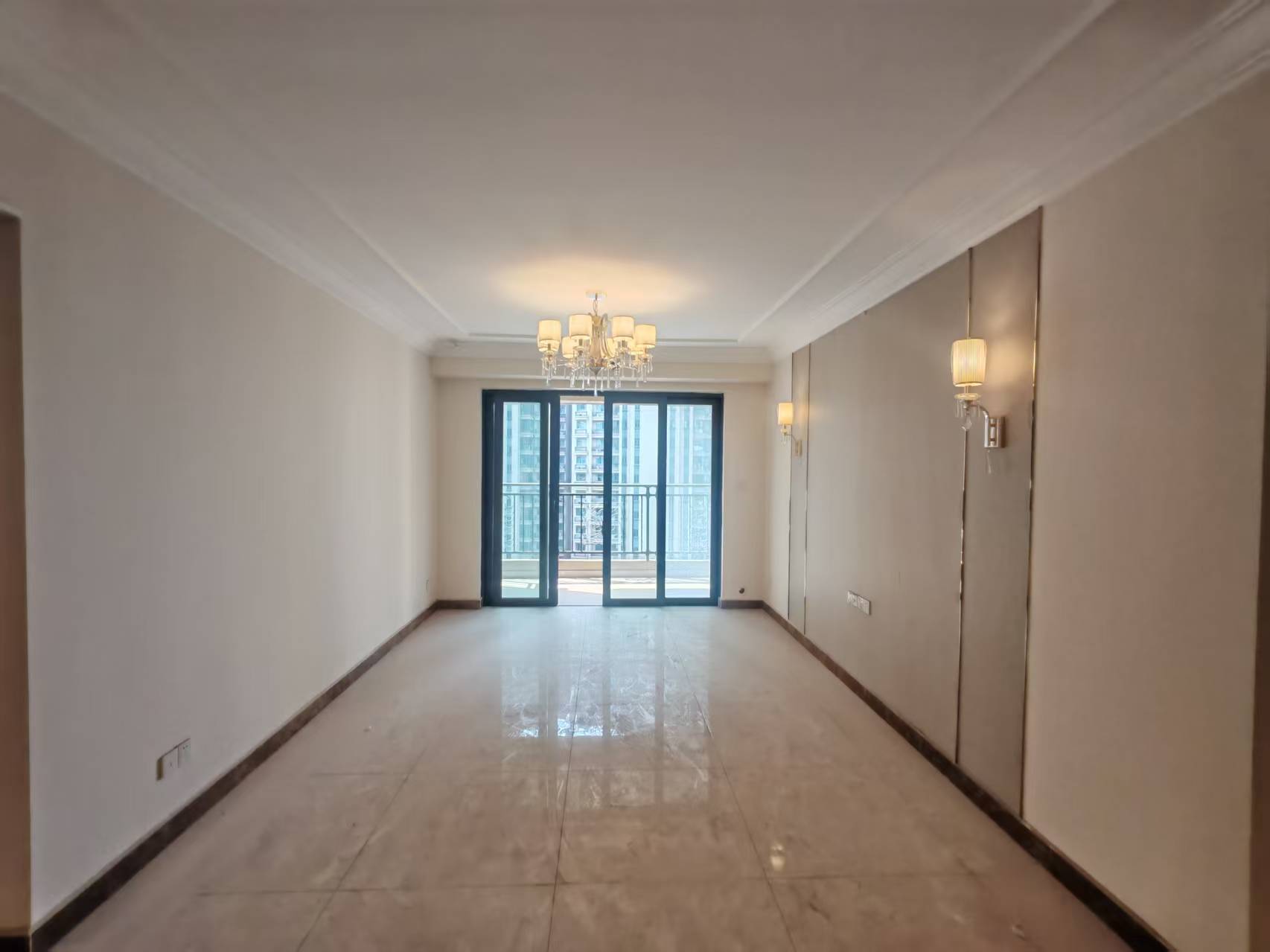 恒大华府 3室2厅2卫 69.8万 恒大华府 3室2厅2卫 69.8万室内图