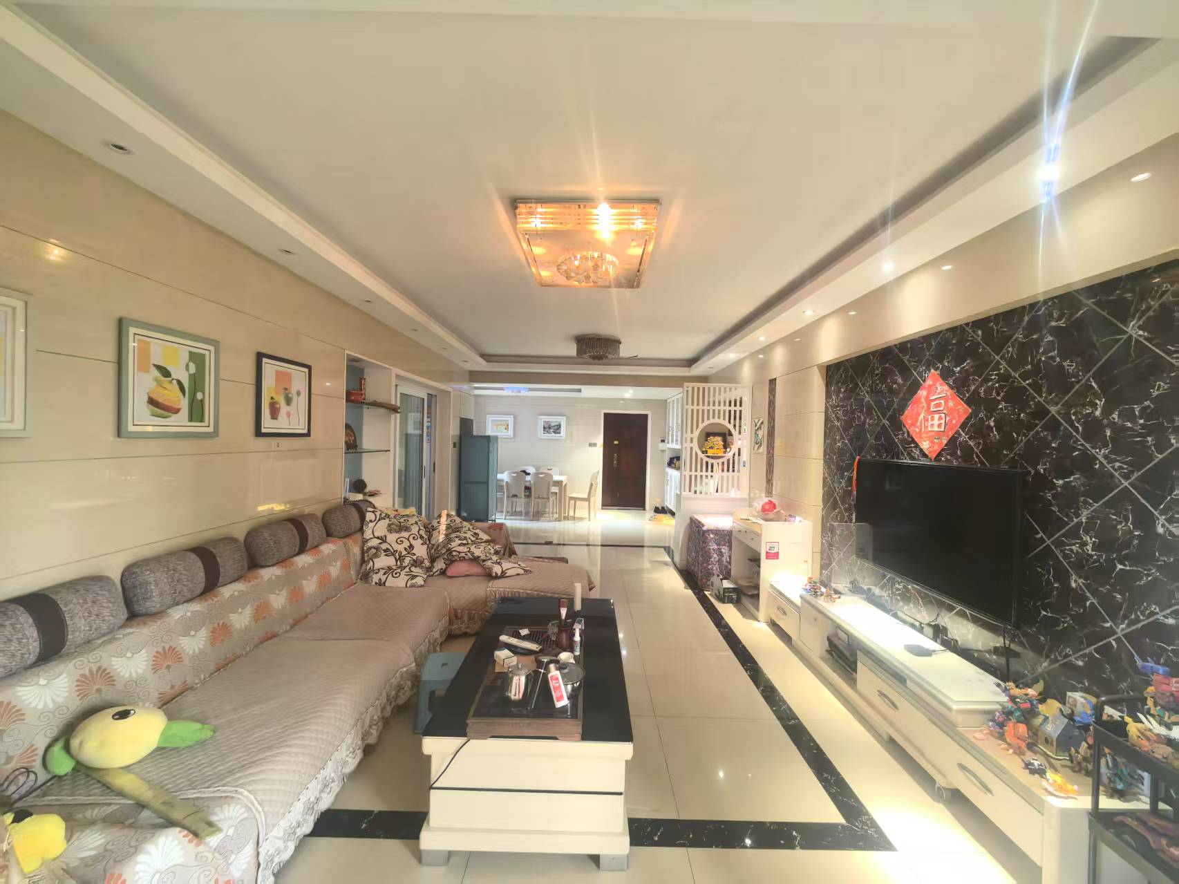 曼哈顿花园 3室2厅2卫 59.8万 曼哈顿花园 3室2厅2卫 59.8万室内图