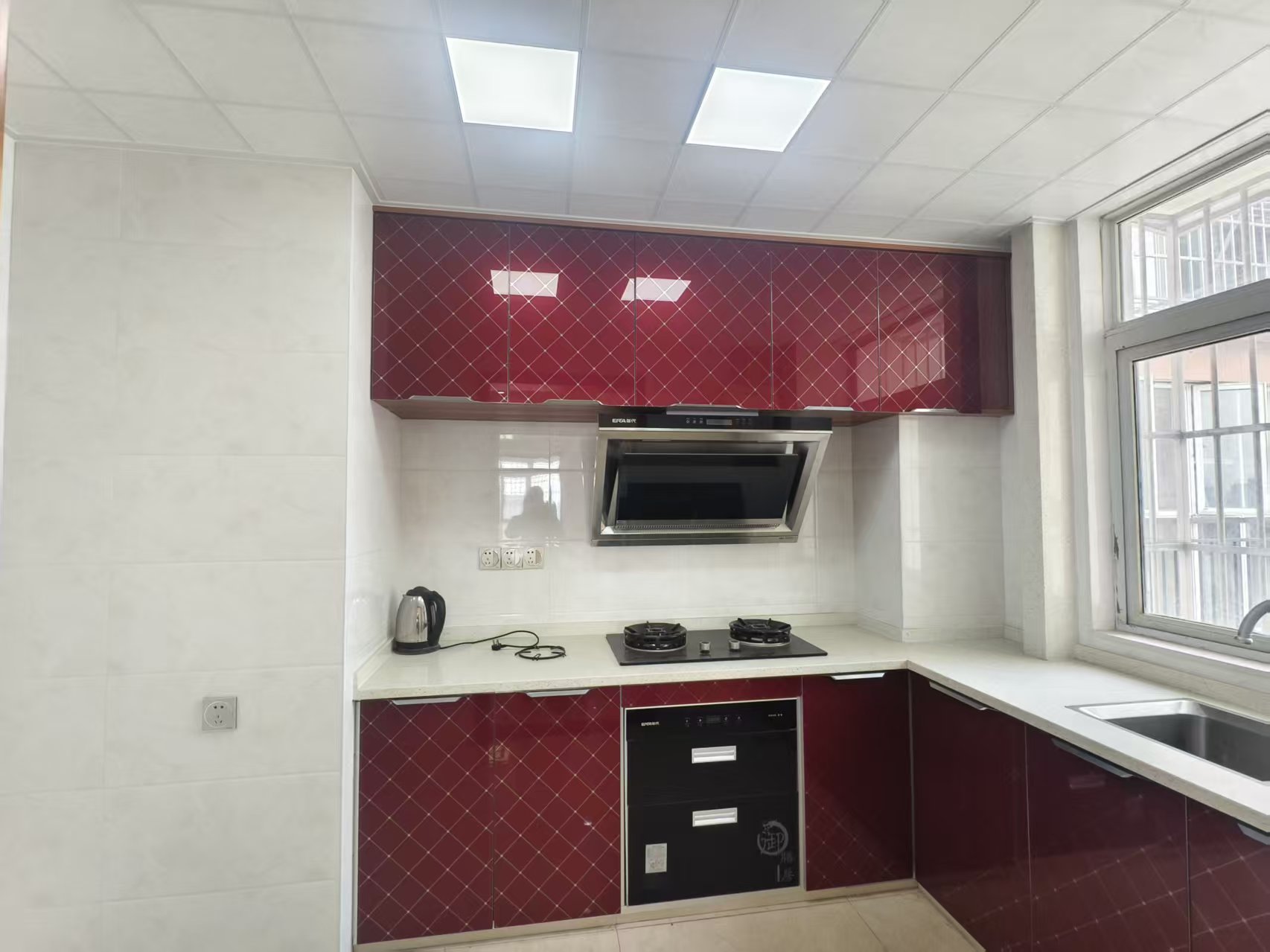 香草园二期春晓  4室2厅2卫    68.0万 香草园二期春晓  4室2厅2卫    68.0万室内图