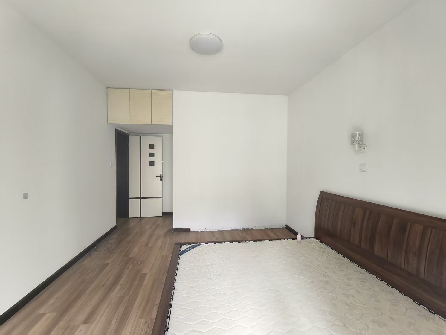 珠江丽园 4室2厅2卫 63.0万 珠江丽园 4室2厅2卫 63.0万室内图