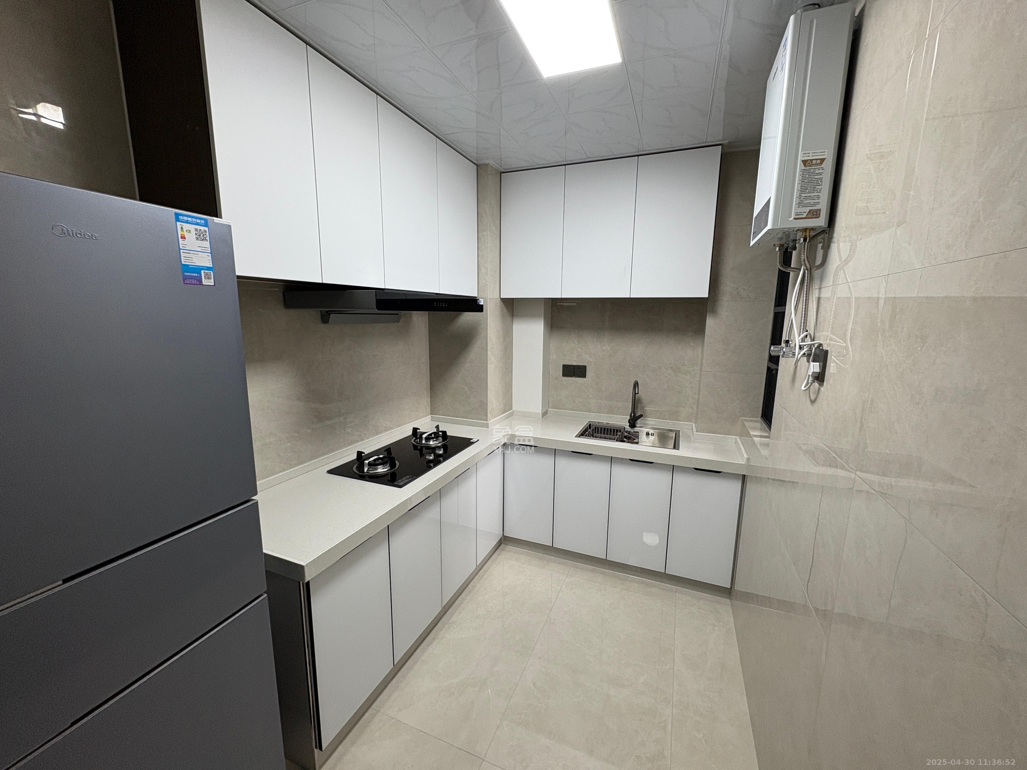 嘉雨兴园  2室1厅1卫    3000.0元/月 嘉雨兴园  2室1厅1卫    3000.0元/月室内图