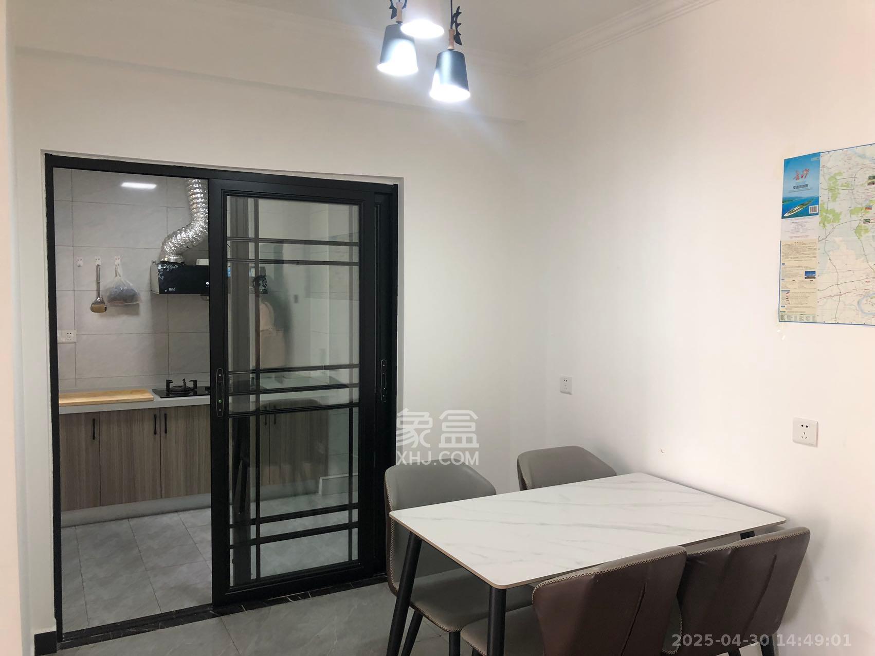 中建嘉和城  3室2厅1卫    2500.0元/月室内图