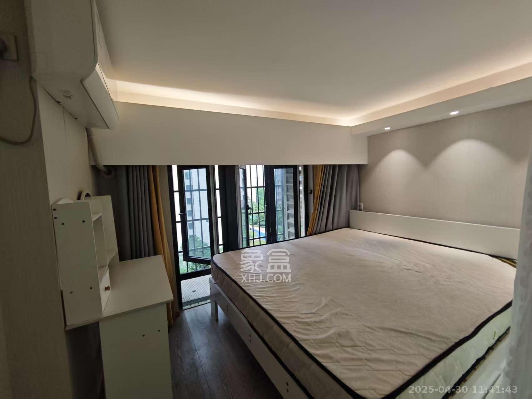 华远海蓝郡 2室2厅1卫 1400.0元/月 华远海蓝郡 2室2厅1卫 1400.0元/月室内图