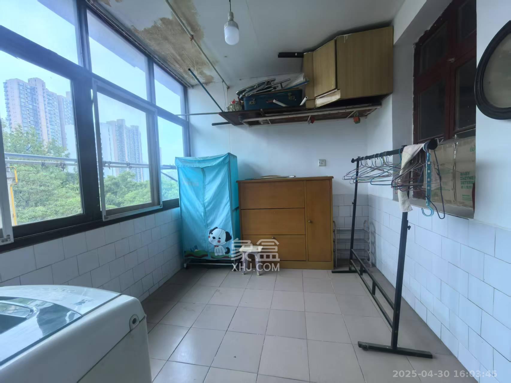 仰天湖4村 2室1厅1卫 1600.0元/月 仰天湖4村 2室1厅1卫 1600.0元/月室内图