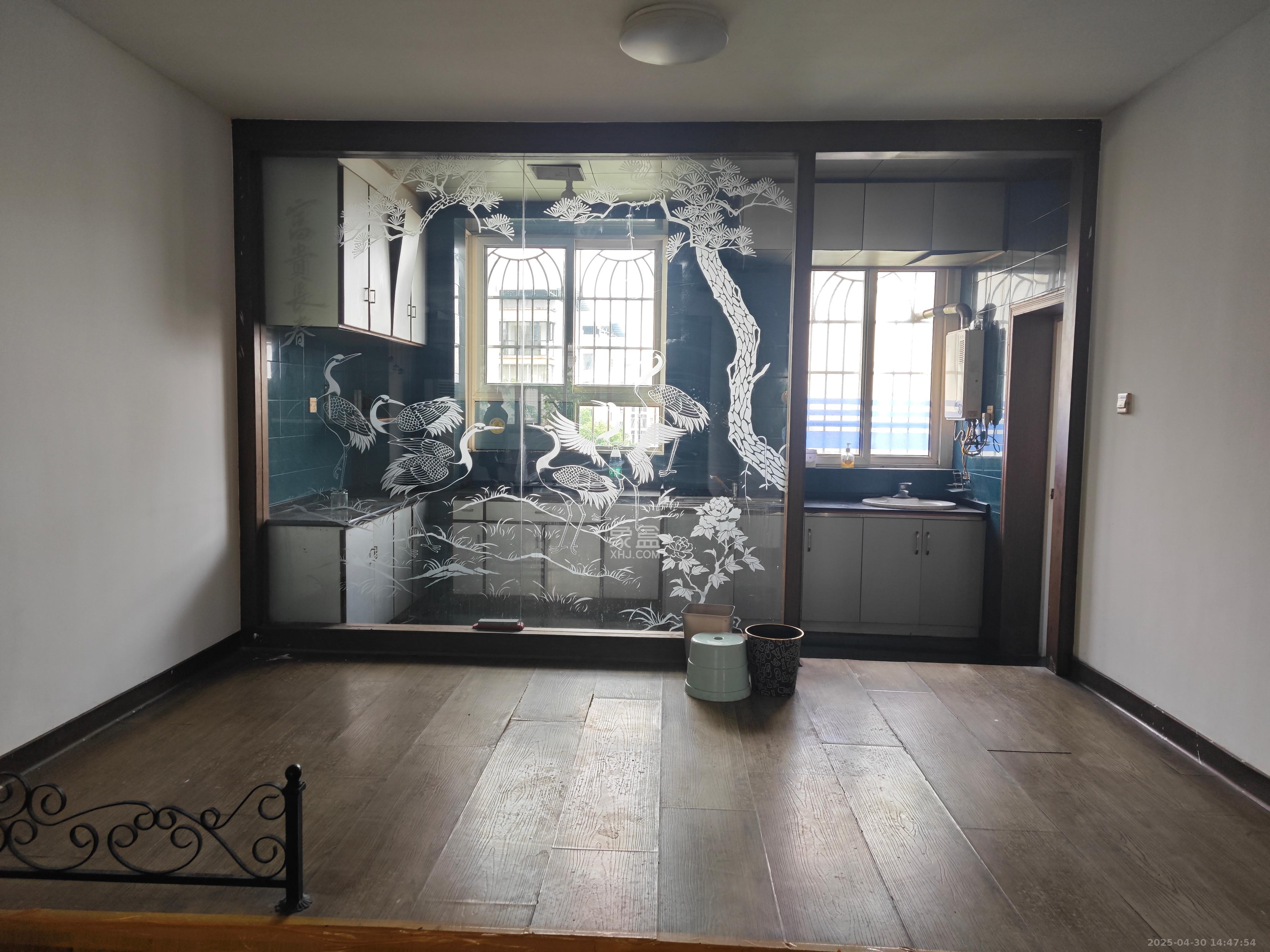 星沙国税局宿舍(星邻东苑) 4室2厅1卫 2100.0元/月 星沙国税局宿舍(星邻东苑) 4室2厅1卫 2100.0元/月室内图