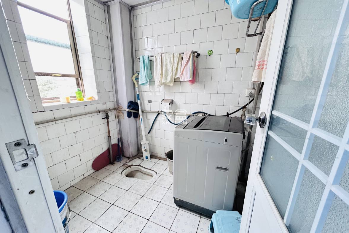 虎形山社区 3室2厅1卫 30.8万 虎形山社区 3室2厅1卫 30.8万室内图