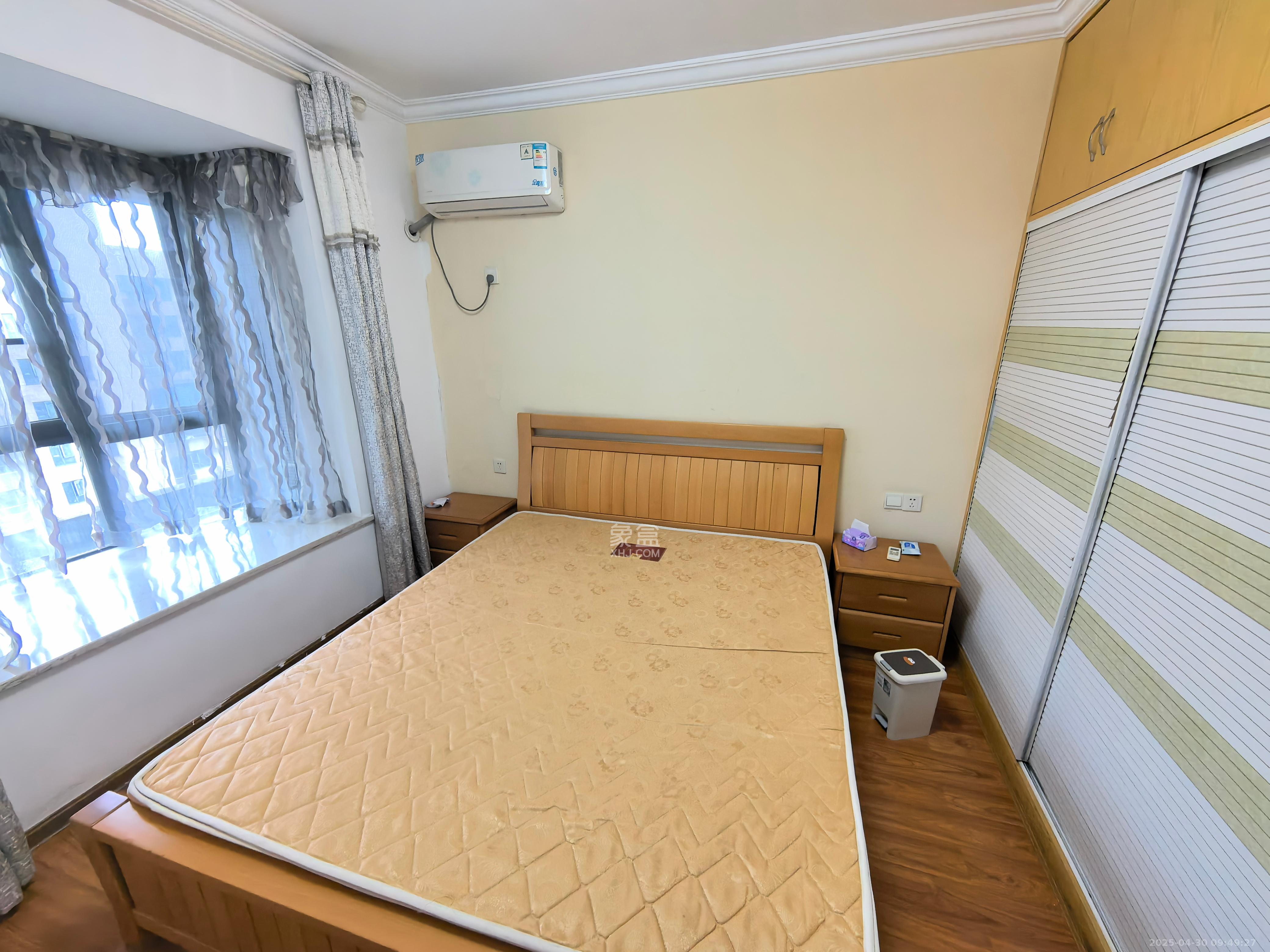 长房时代城  2室2厅1卫   2500.00元/月室内图