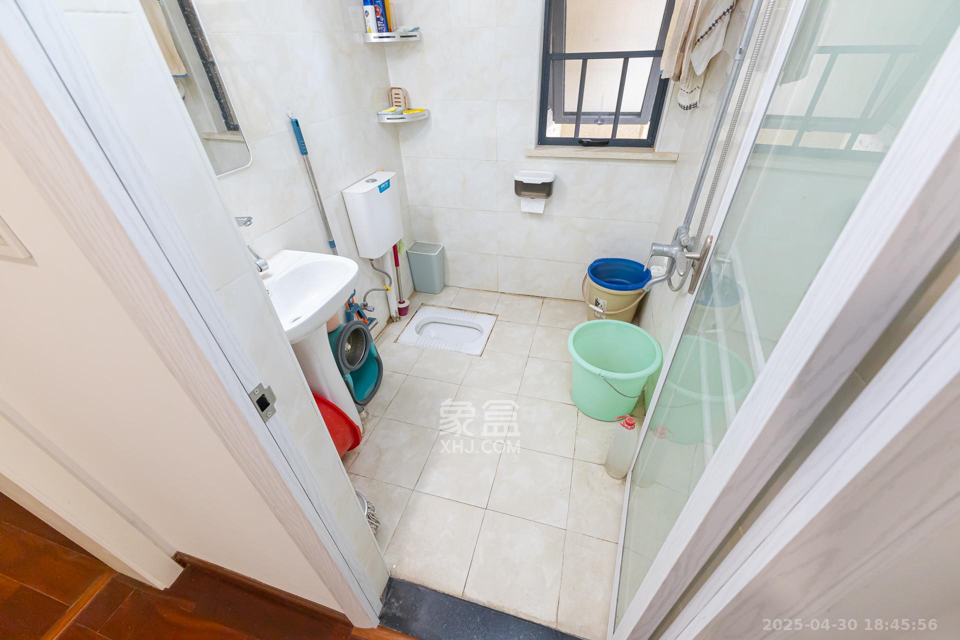 明发国际城 2室1厅1卫 68.8万 明发国际城 2室1厅1卫 68.8万卫生间