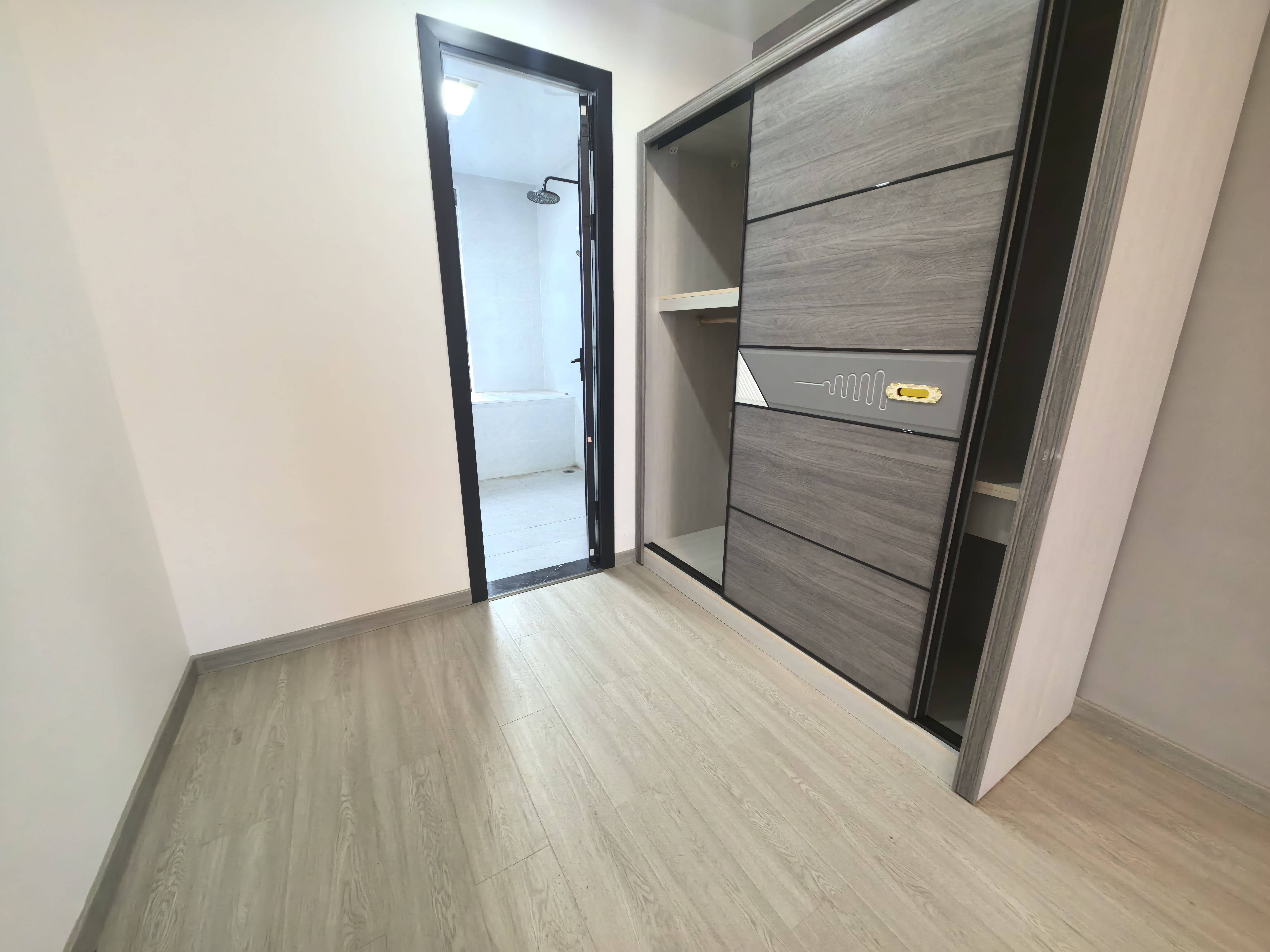 学府时代 3室2厅2卫 73.8万 学府时代 3室2厅2卫 73.8万室内图