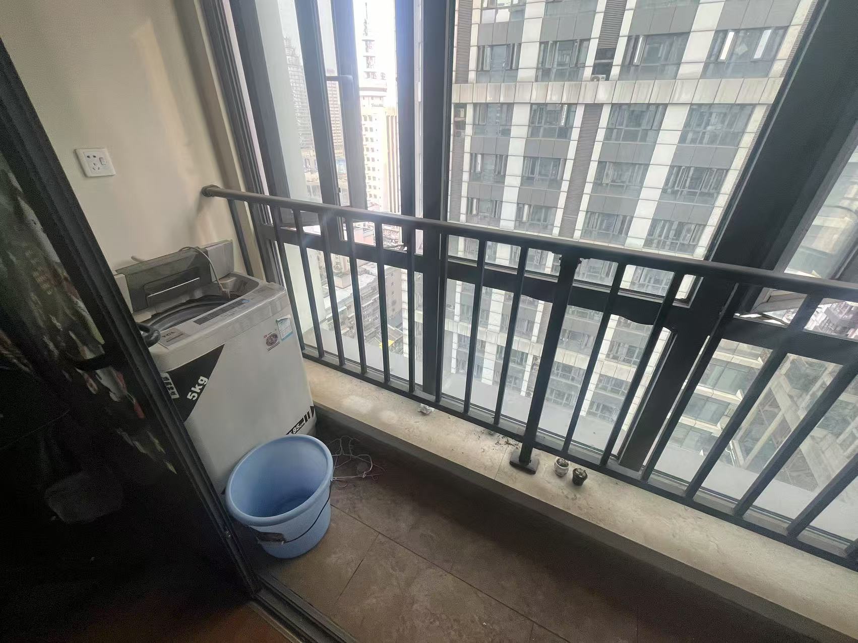 大汉希尔顿 1室1厅1卫 20.0万 大汉希尔顿 1室1厅1卫 20.0万室内图