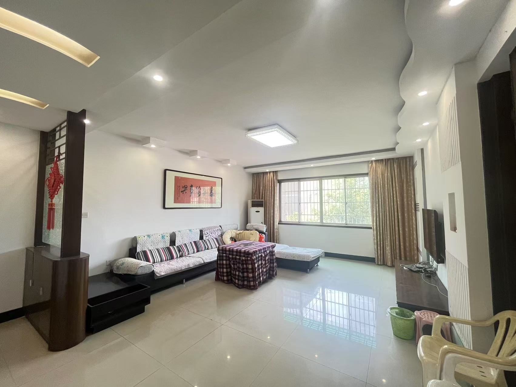 天台小区  4室2厅2卫    86.8万 天台小区  4室2厅2卫    86.8万室内图