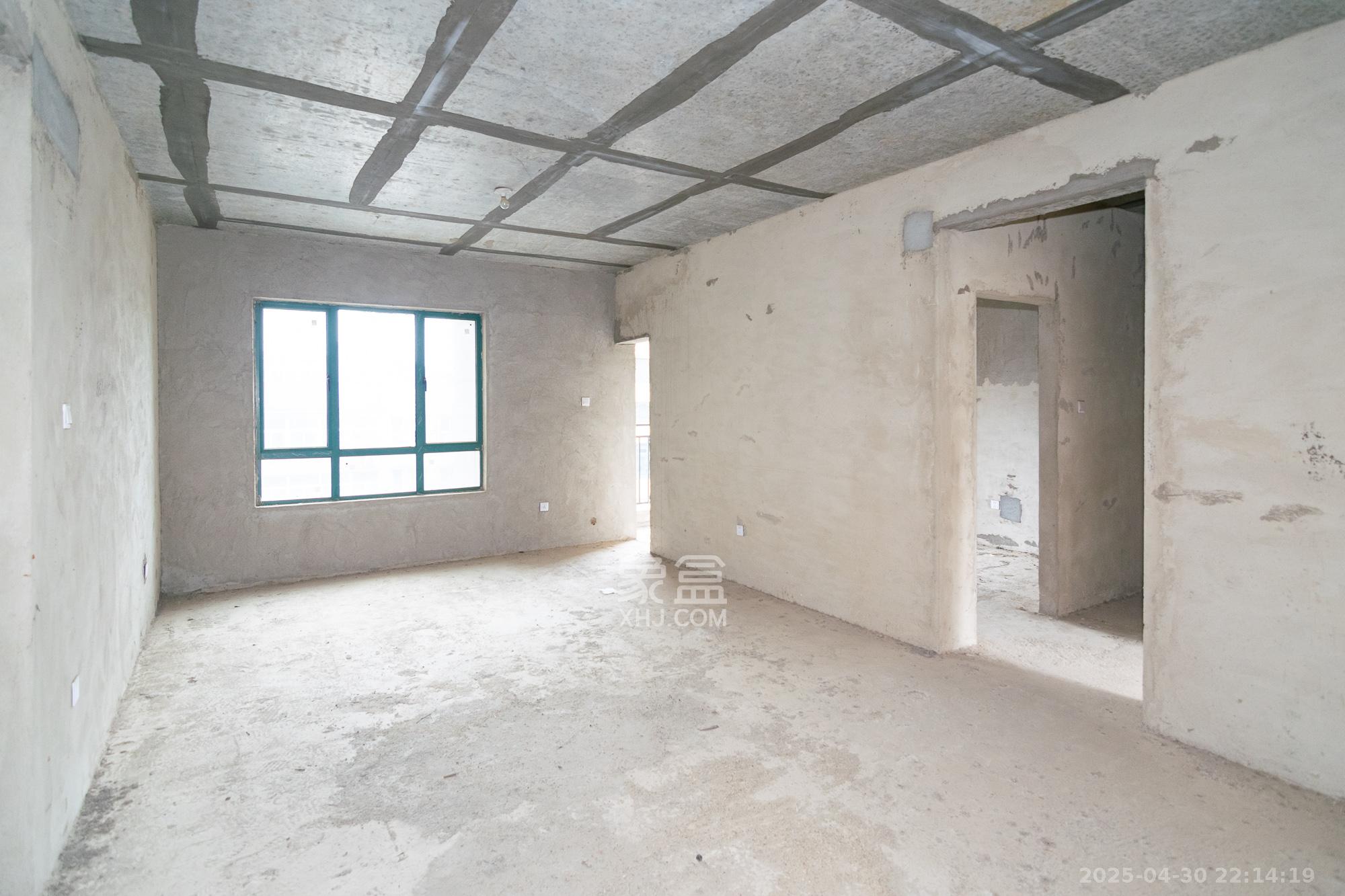 才子城  4室2厅2卫    58.0万客厅