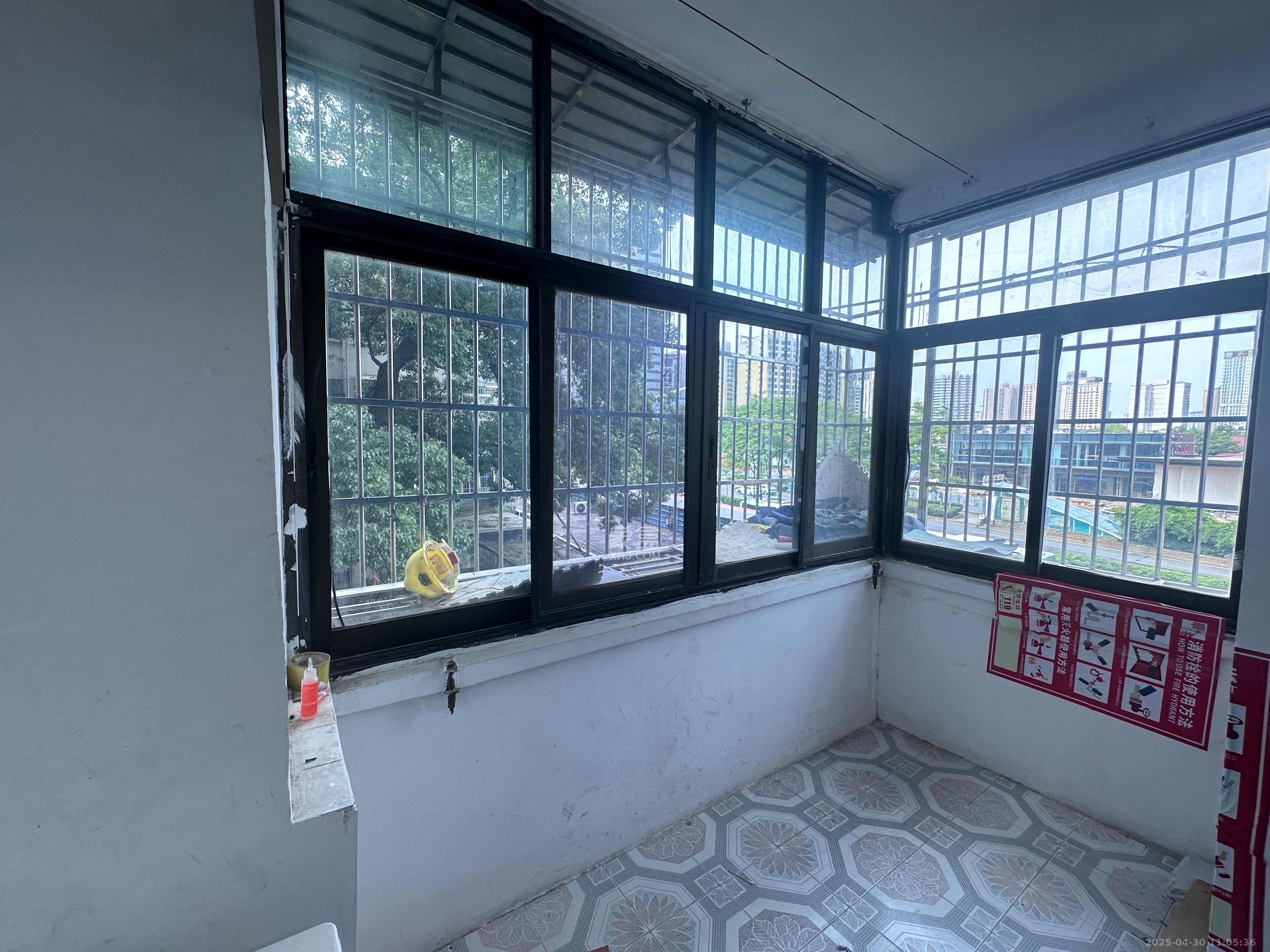 湖南中医药大学东塘住宅区  2室1厅1卫   1800.00元/月室内图