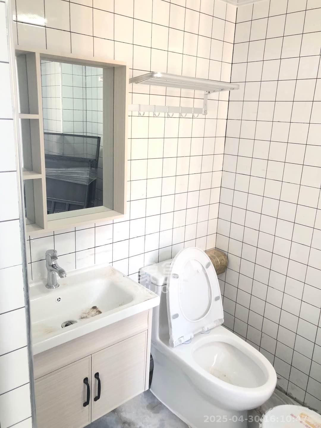 红星国际公馆 3室2厅2卫 2800.0元/月 红星国际公馆 3室2厅2卫 2800.0元/月室内图