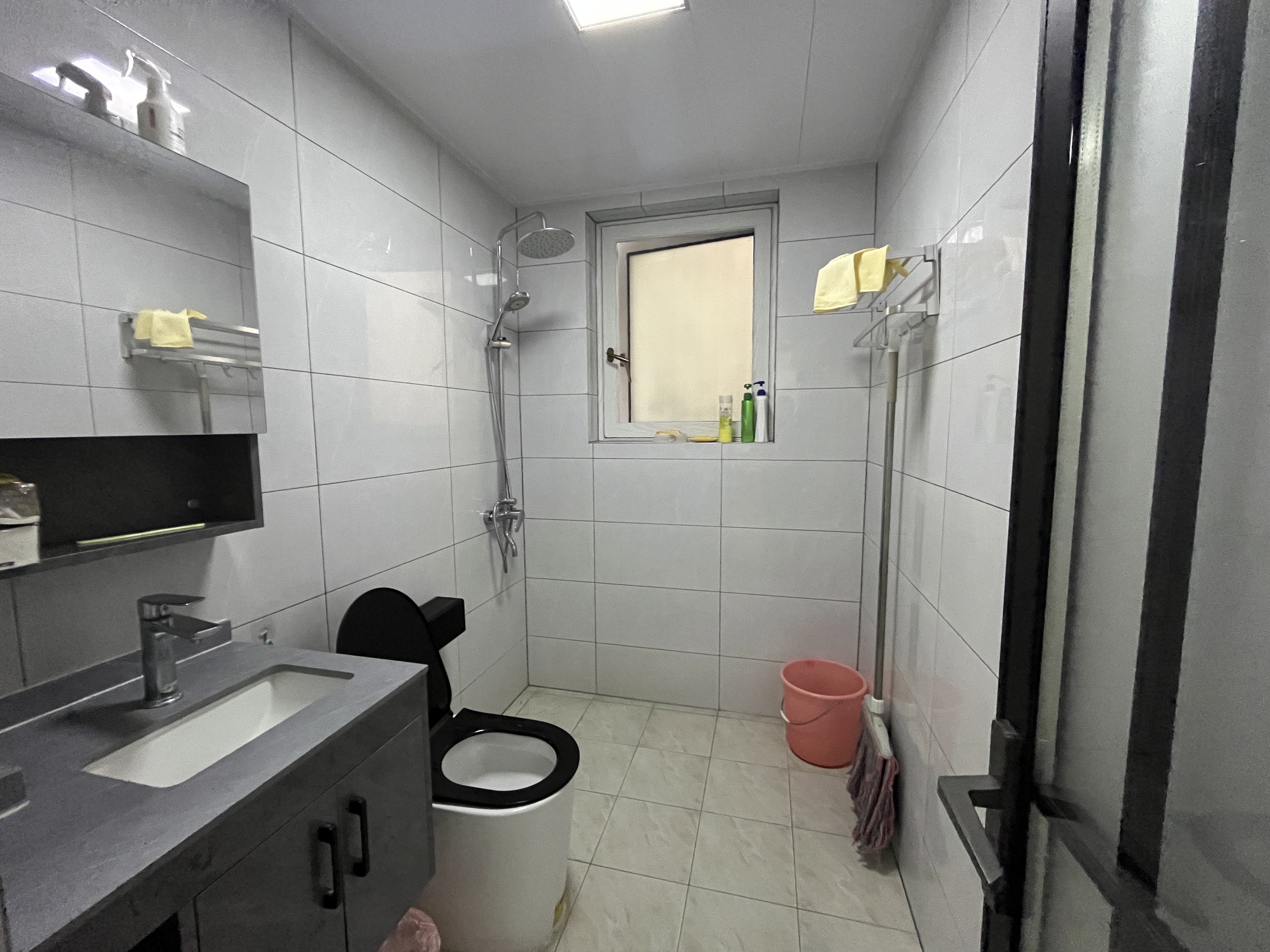 金牛新村 2室1厅1卫 118.0万 金牛新村 2室1厅1卫 118.0万客厅