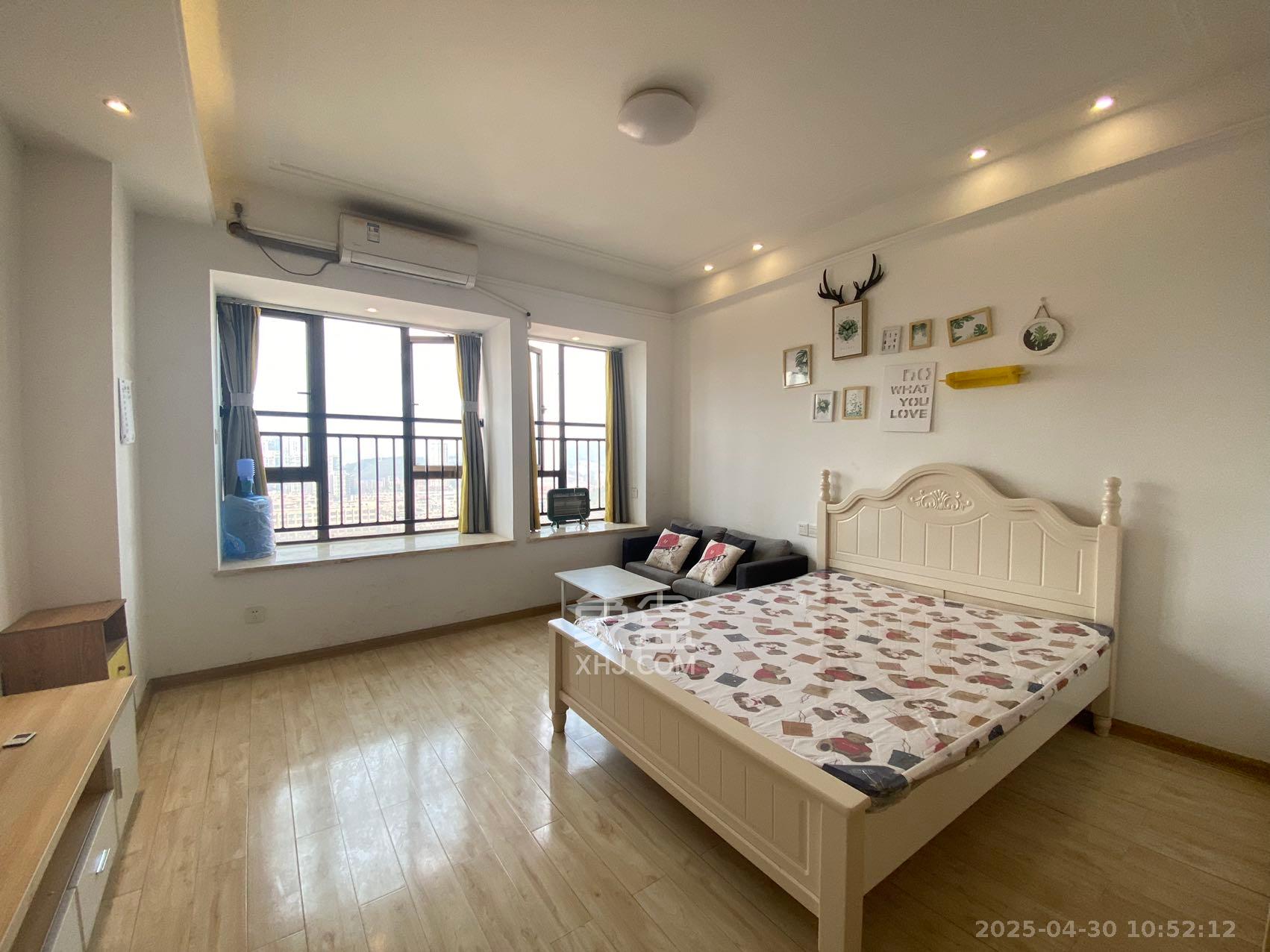 江山帝景哈佛  1室1厅1卫    1400.0元/月 江山帝景哈佛  1室1厅1卫    1400.0元/月室内图