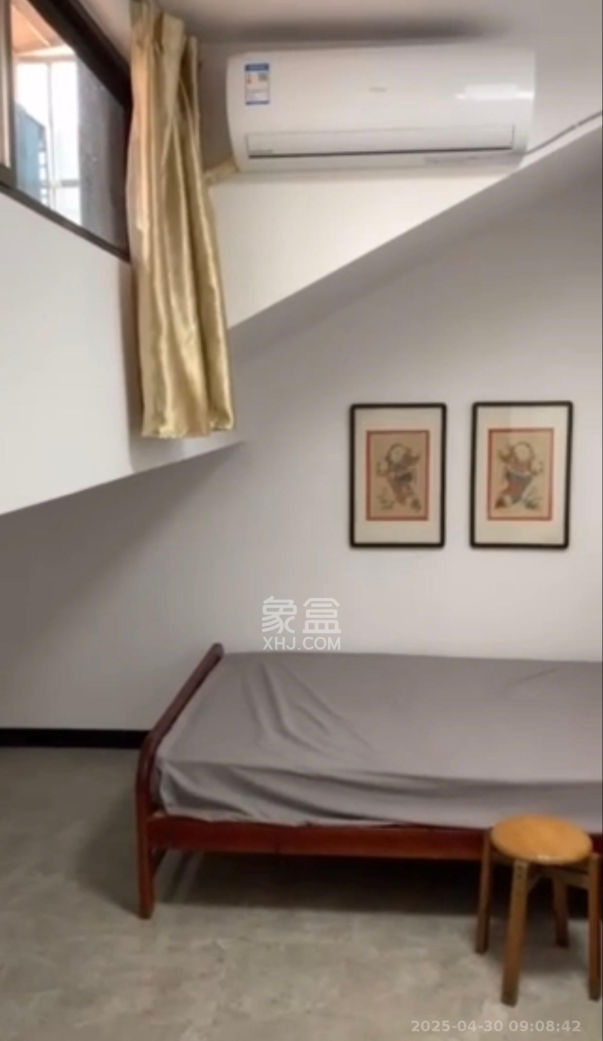 岳北社区 1室1厅1卫 800.0元/月 岳北社区 1室1厅1卫 800.0元/月室内图