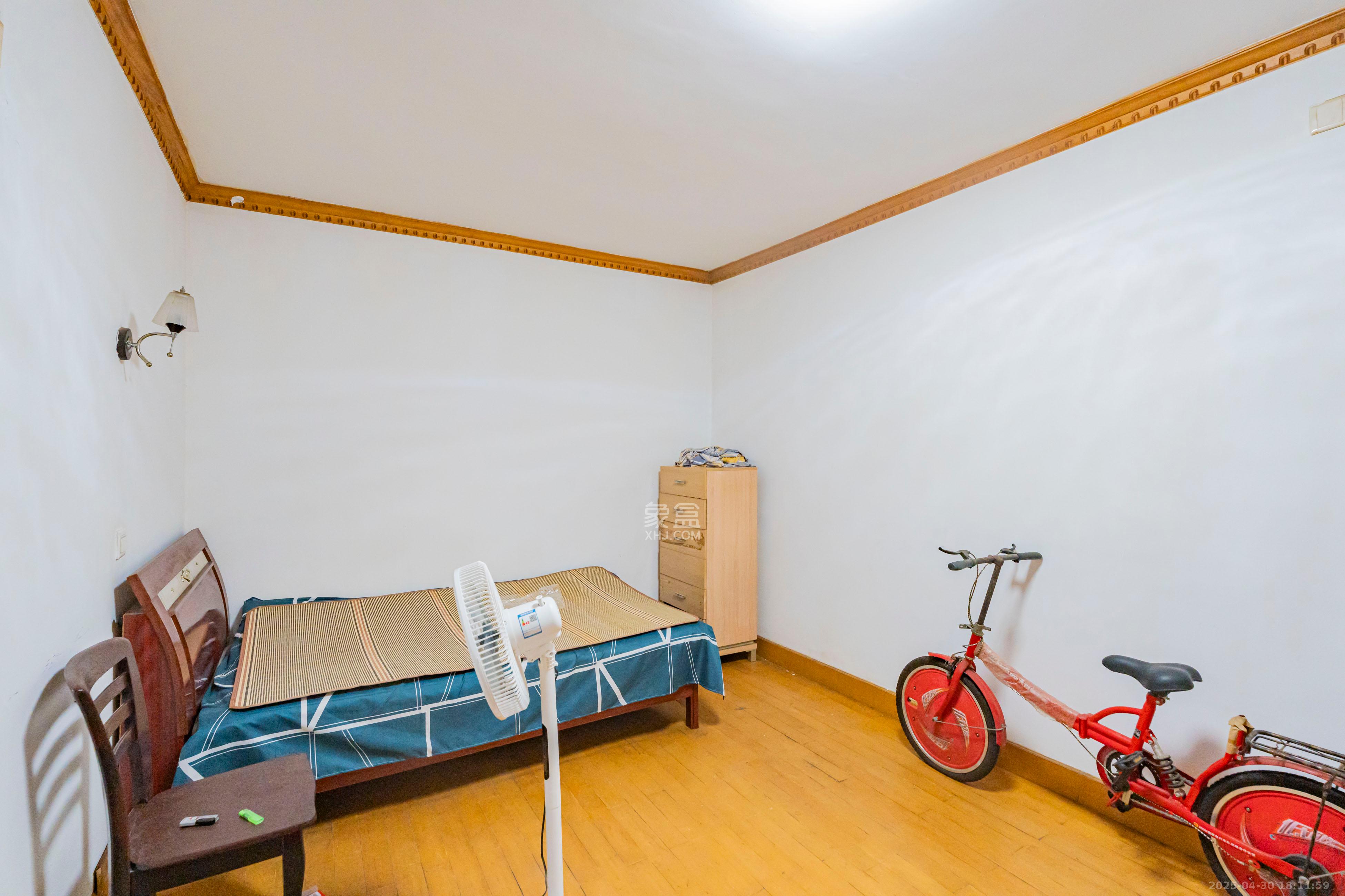建湘新村  2室2厅1卫   57.80万卧室
