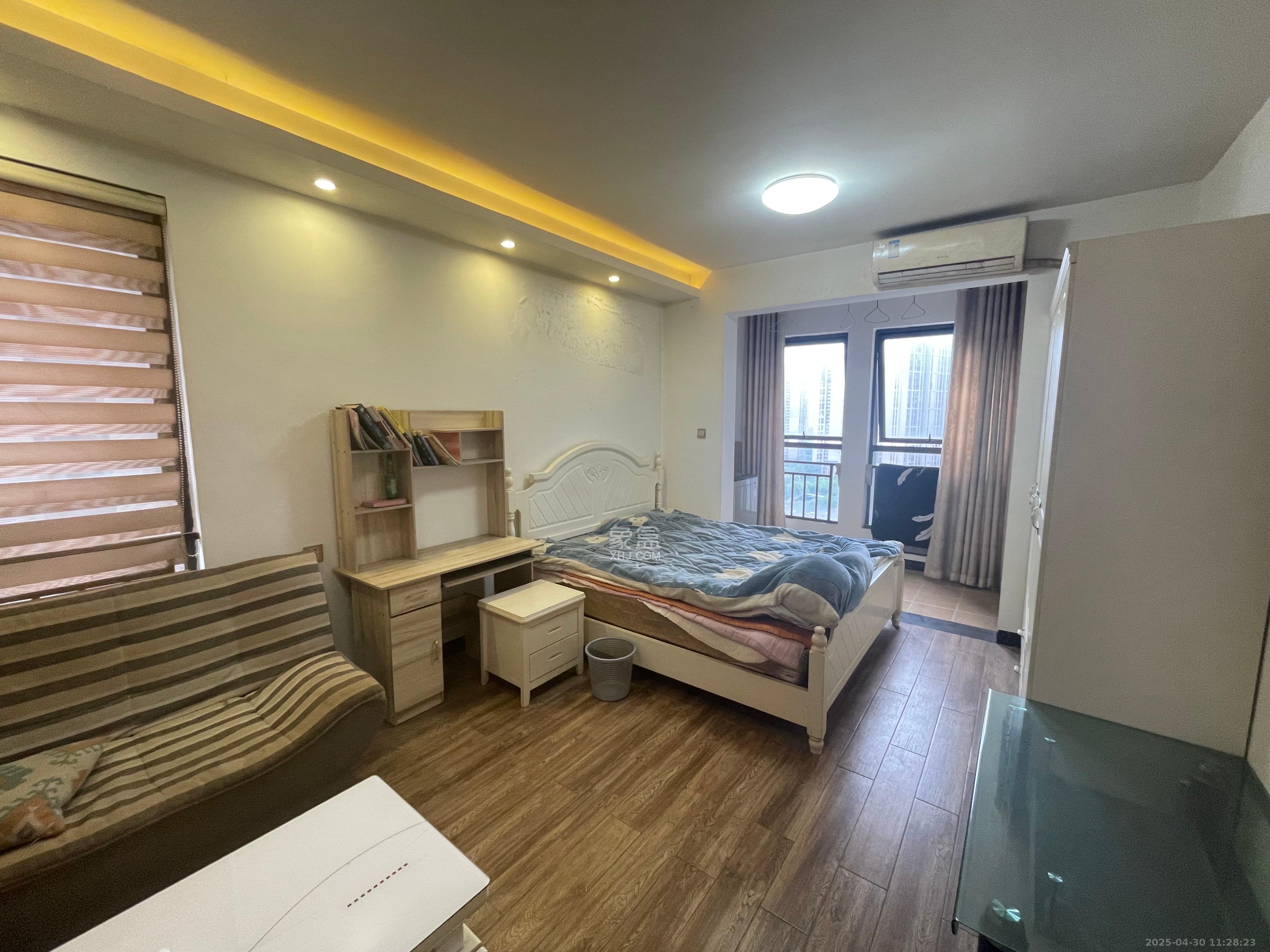 旭辉御府   43.41㎡      1400.0元/月室内图