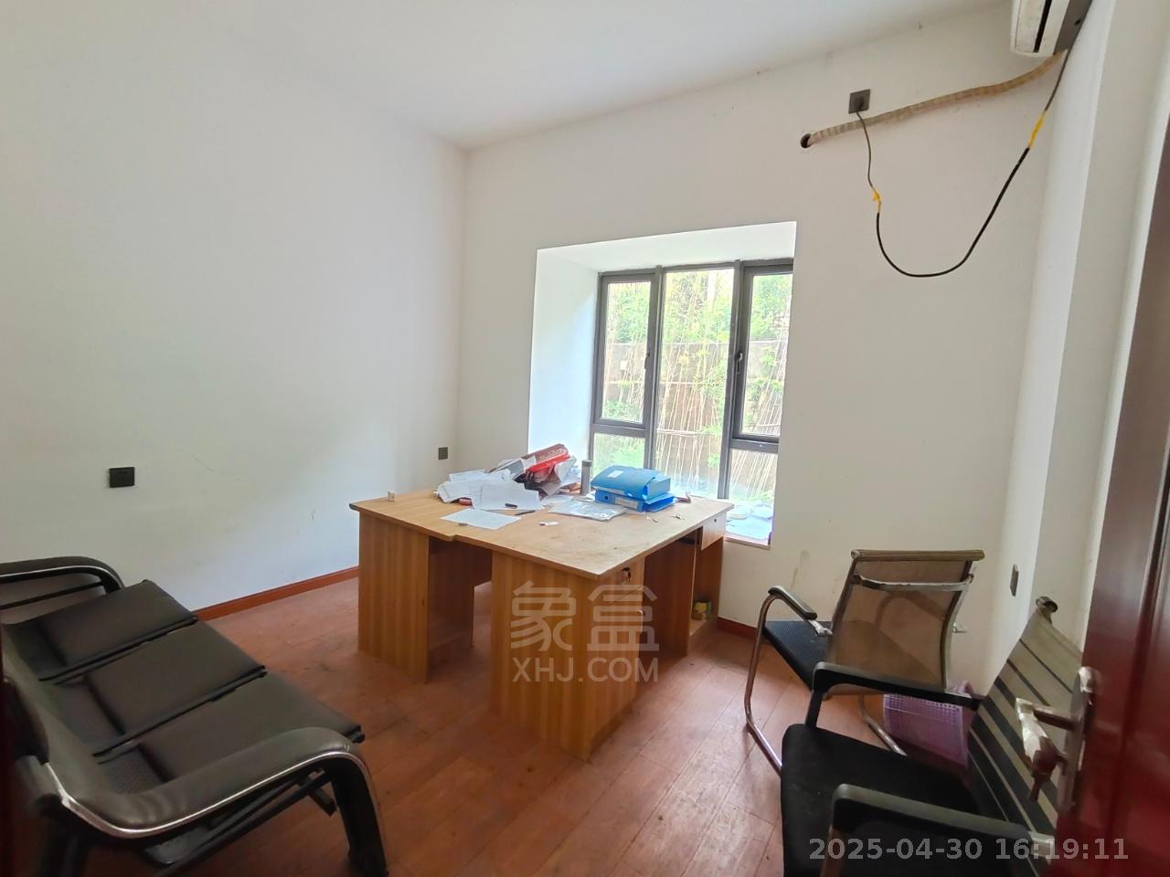 碧桂园江山一品 3室2厅2卫 1500.0元/月 碧桂园江山一品 3室2厅2卫 1500.0元/月室内图