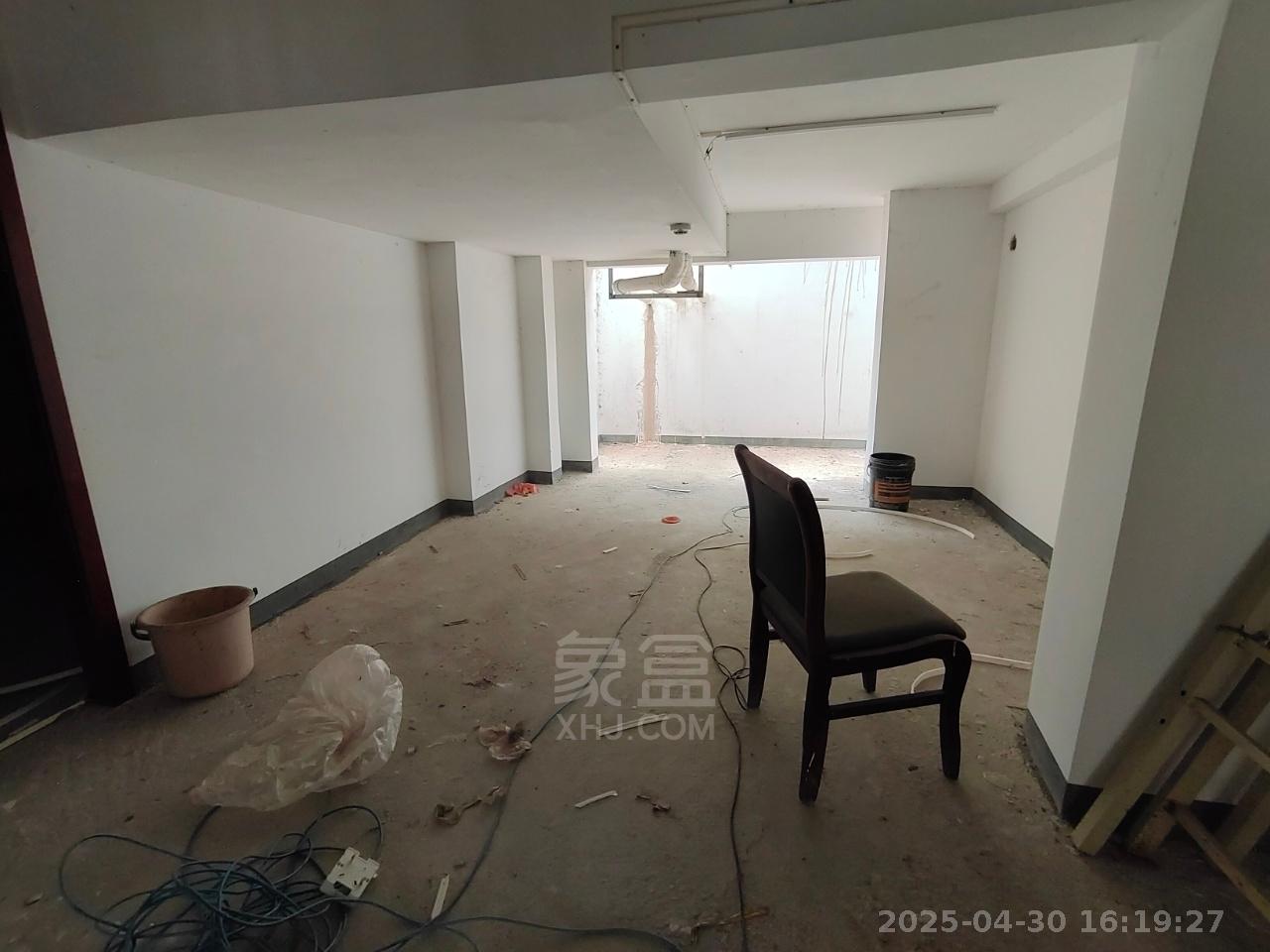 碧桂园江山一品 3室2厅2卫 1500.0元/月 碧桂园江山一品 3室2厅2卫 1500.0元/月室内图