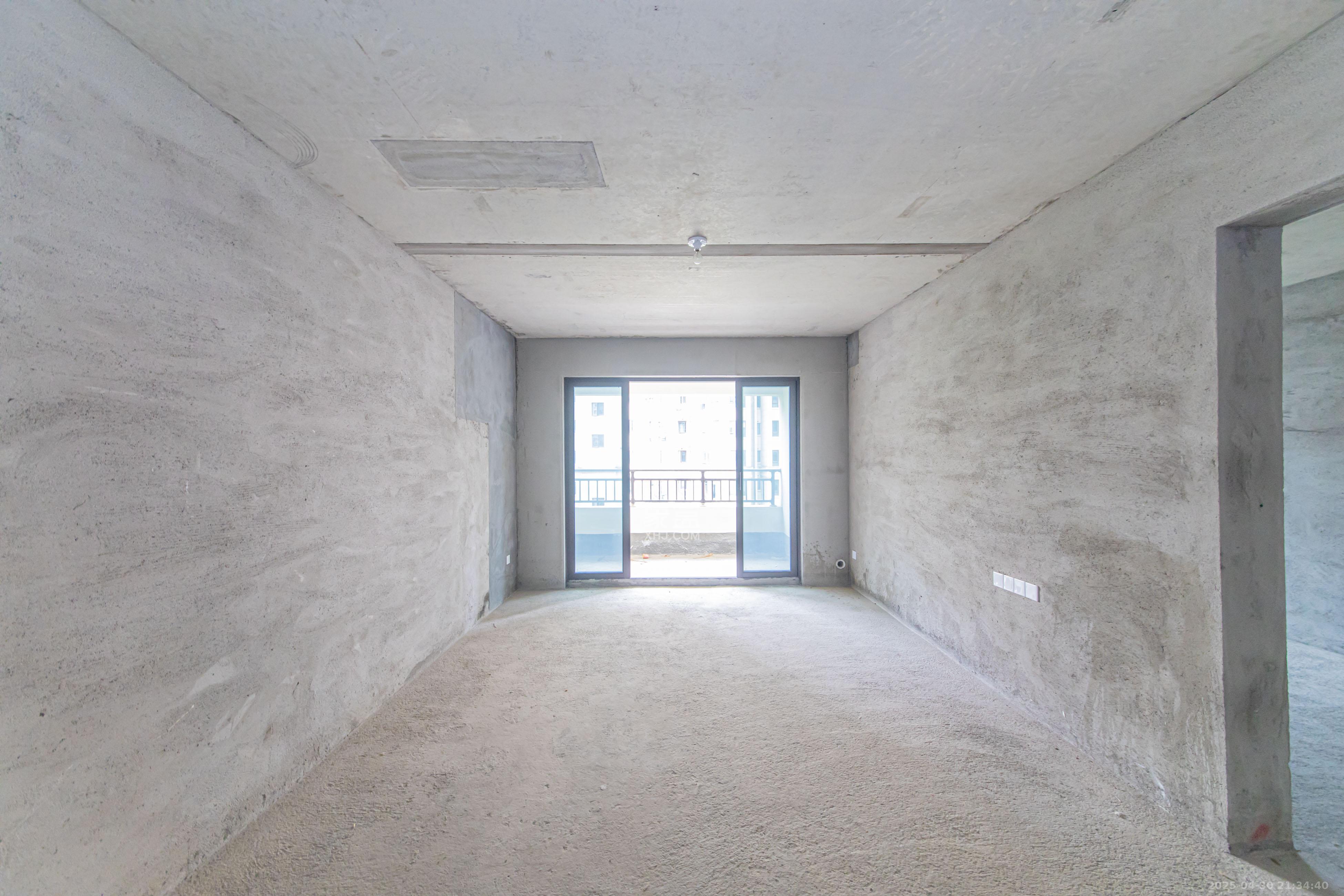 长沙美的梧桐庄园 3室2厅2卫 125.0万 长沙美的梧桐庄园 3室2厅2卫 125.0万客厅