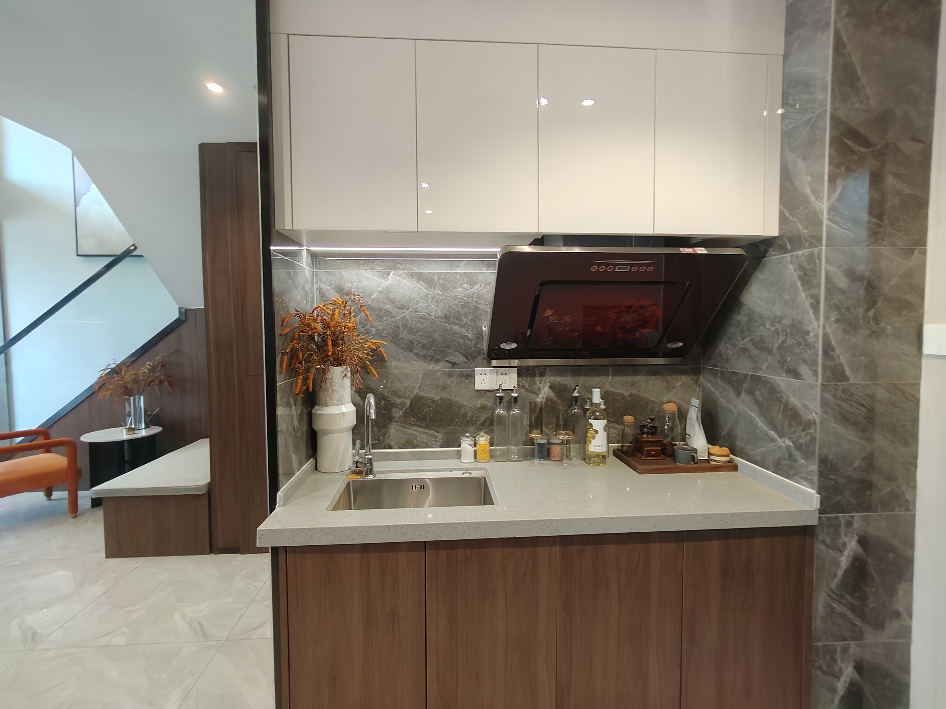 俊景万和城 1室1厅1卫 1600.0元/月 俊景万和城 1室1厅1卫 1600.0元/月室内图