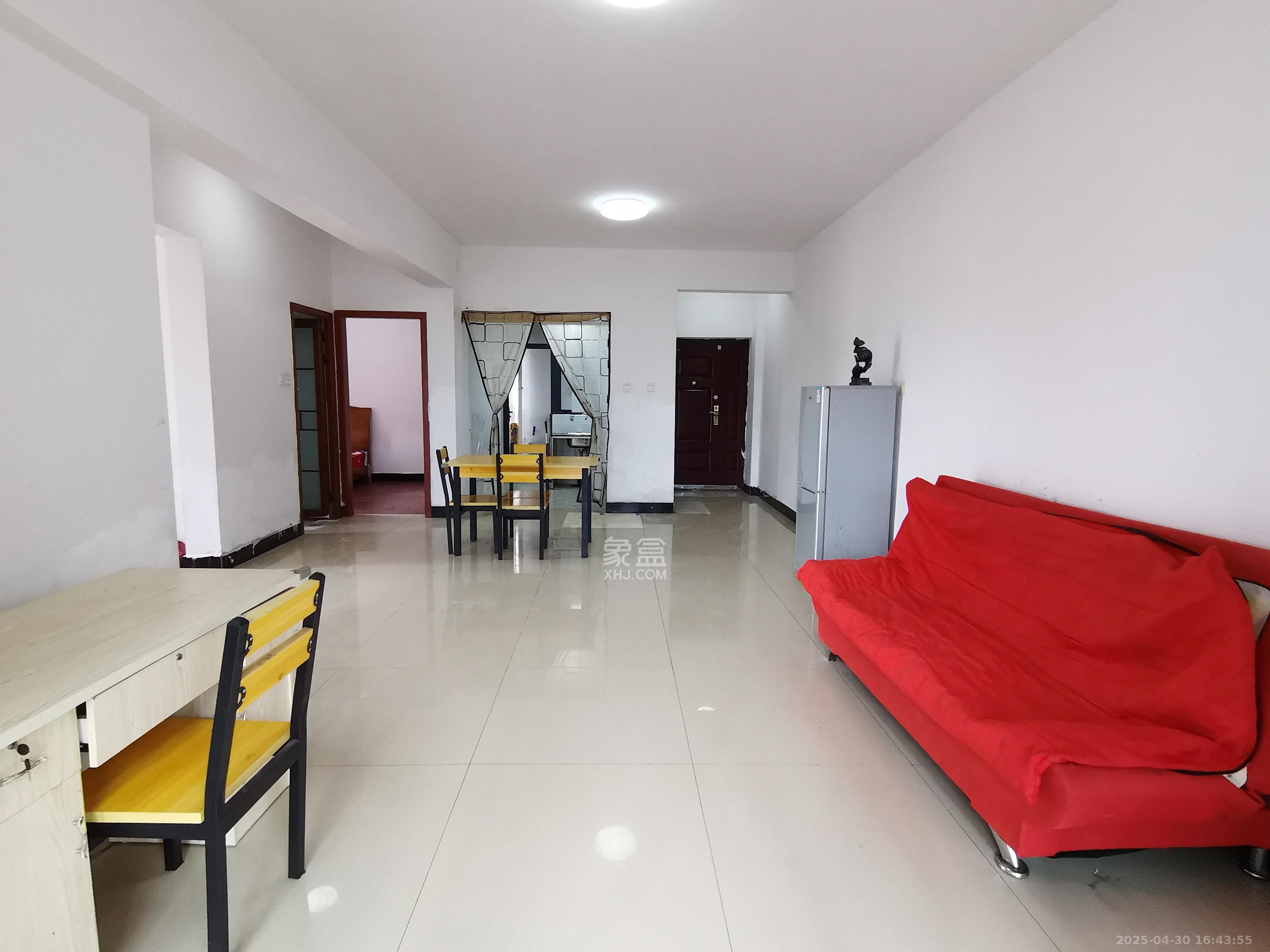 名家翡翠花园 3室2厅1卫 1700.0元/月 名家翡翠花园 3室2厅1卫 1700.0元/月室内图