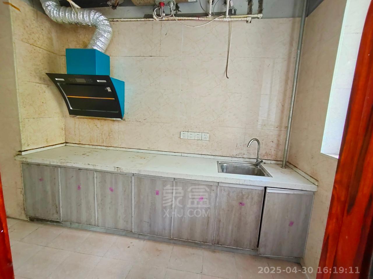 碧桂园江山一品 3室2厅2卫 1500.0元/月 碧桂园江山一品 3室2厅2卫 1500.0元/月室内图