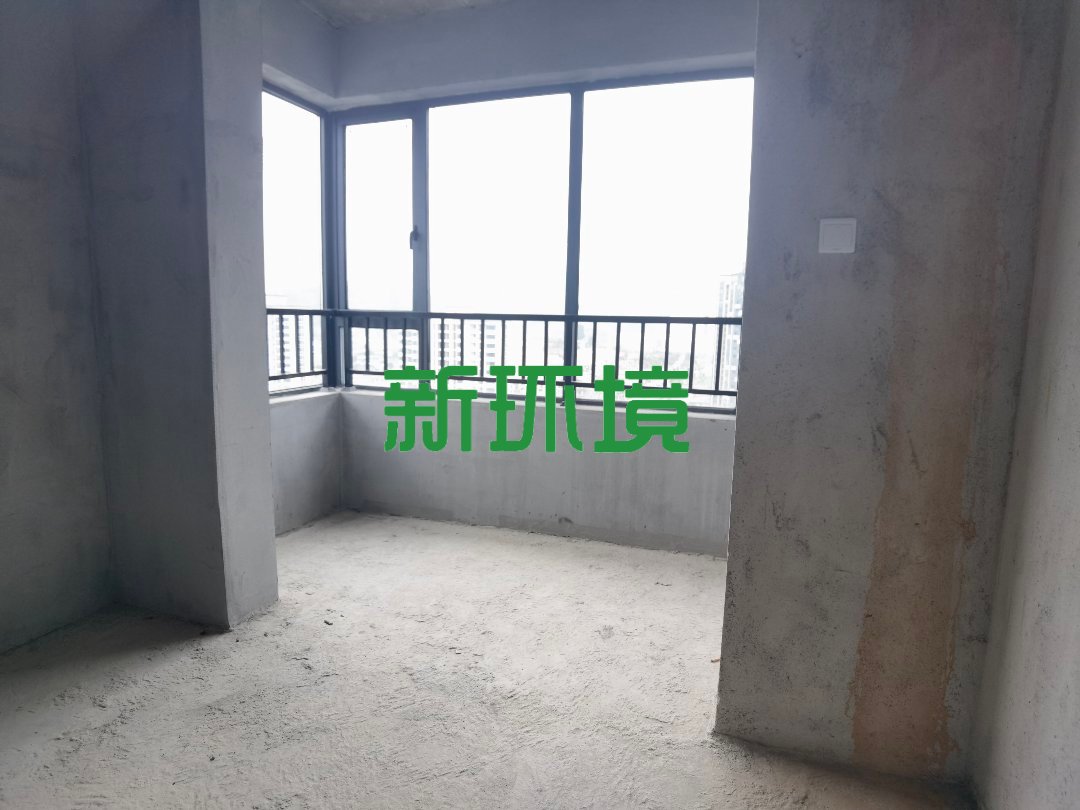 中建凤栖台  4室2厅2卫    58.0万 中建凤栖台  4室2厅2卫    58.0万客厅