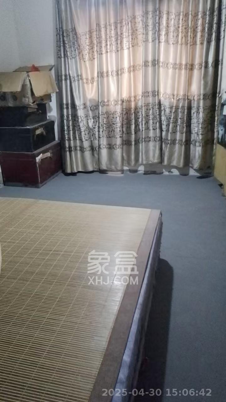 陡岭社区 2室1厅1卫 750.0元/月 陡岭社区 2室1厅1卫 750.0元/月室内图