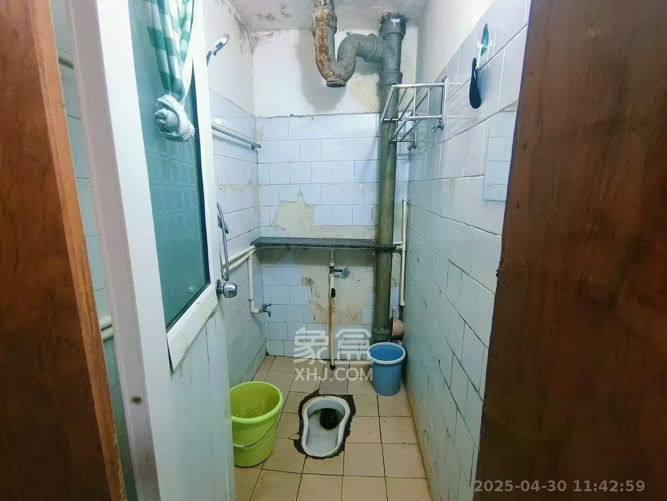 向东南社区  2室1厅1卫   1500.00元/月室内图
