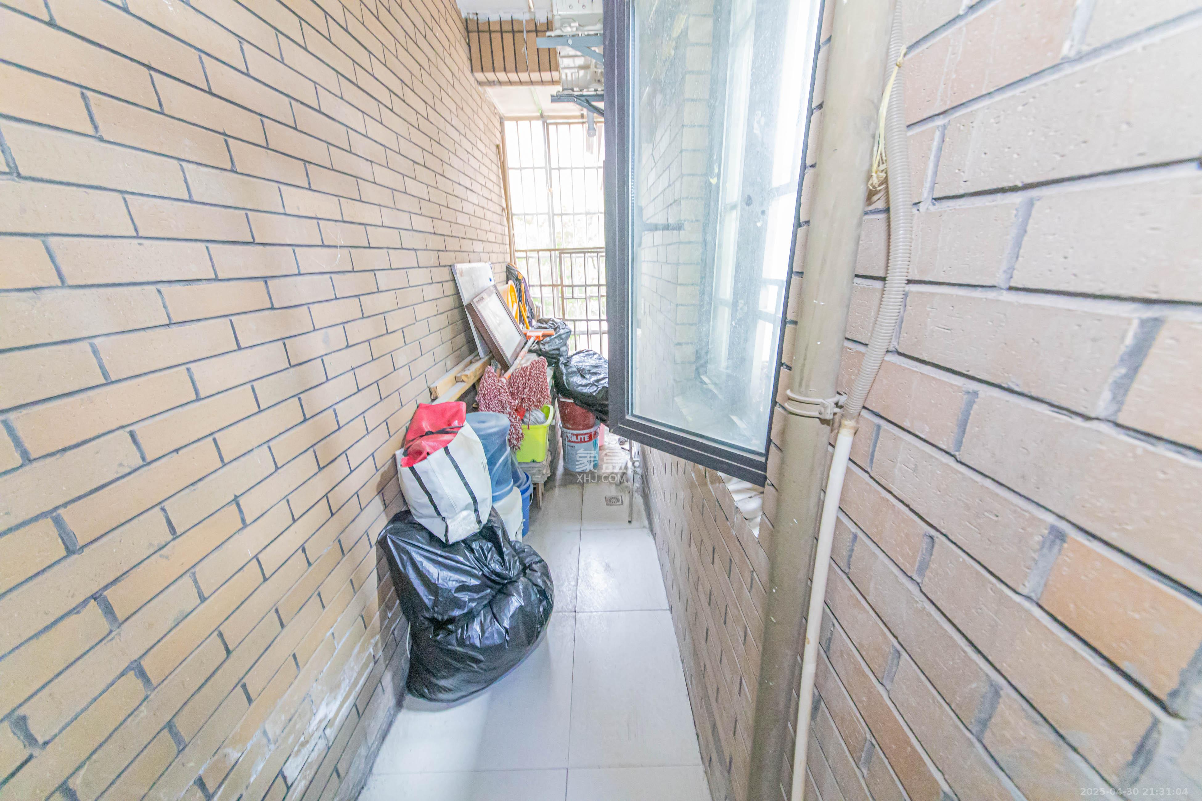 兴汝金城 3室2厅2卫 110.0万 兴汝金城 3室2厅2卫 110.0万其他